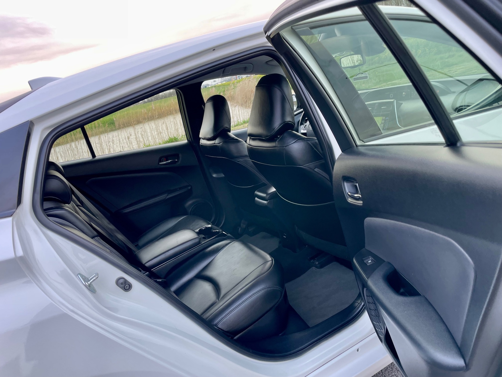 Foto van Toyota Toyota Prius PHV