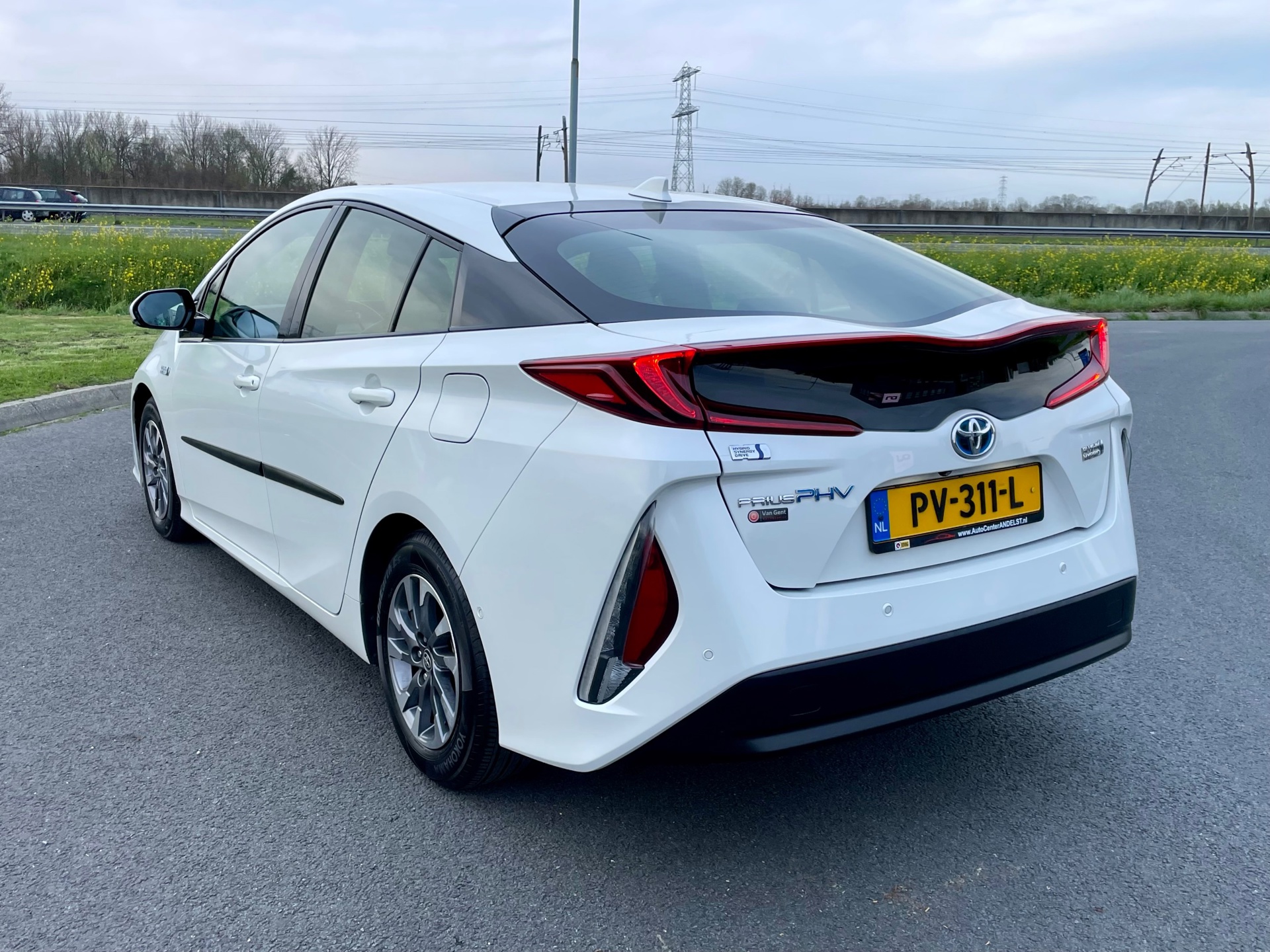 Foto van Toyota Toyota Prius PHV