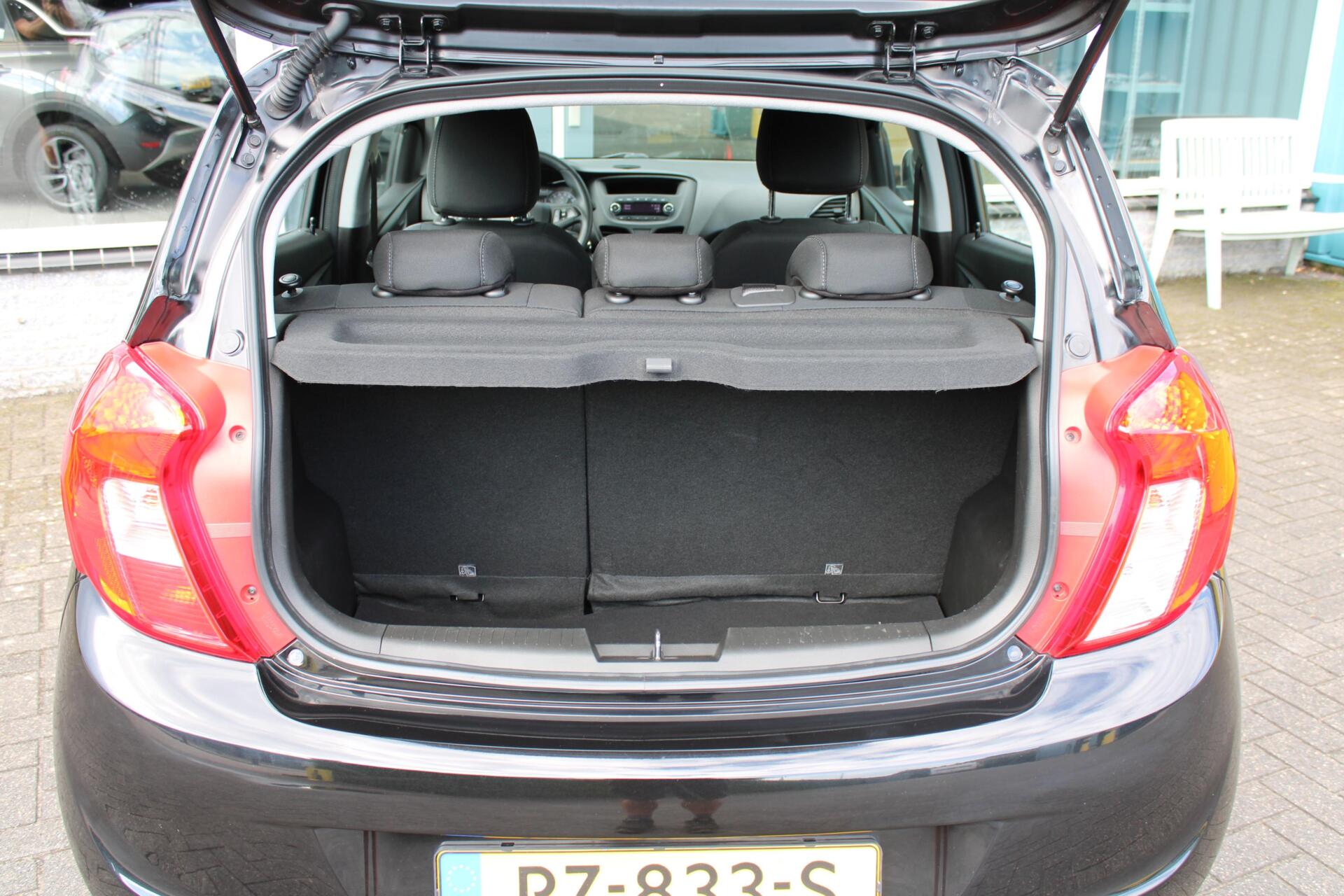 Foto van Opel Karl / Viva
