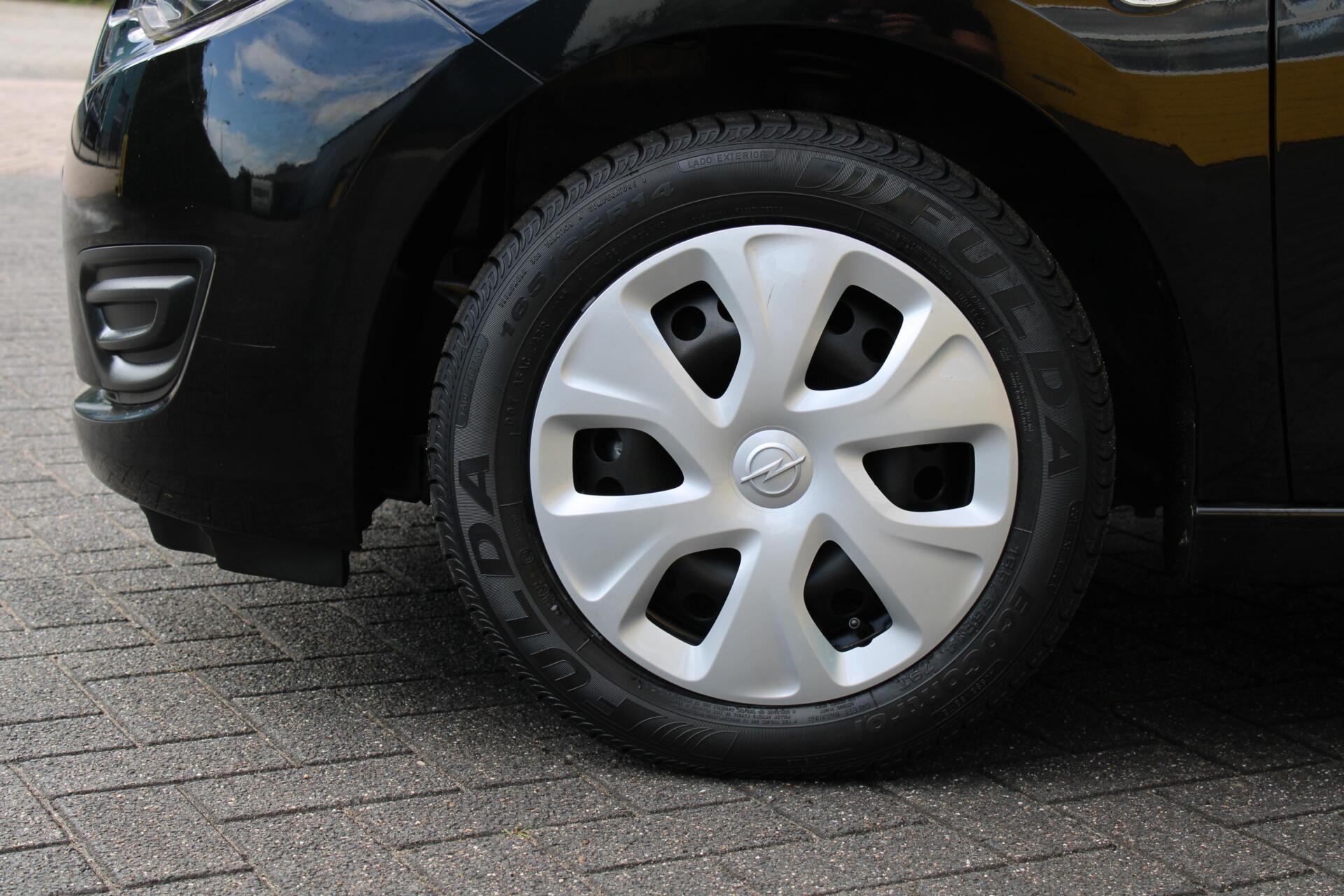 Foto van Opel Karl / Viva