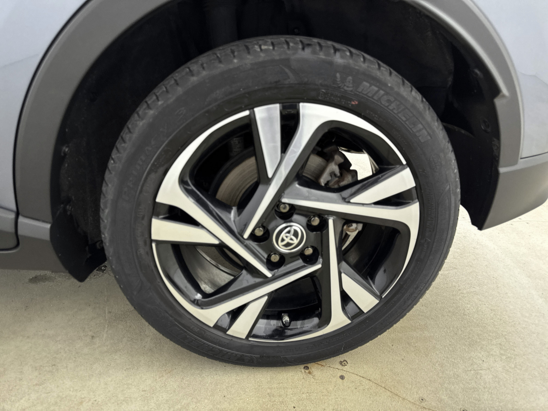 Foto van Toyota Toyota C-hr