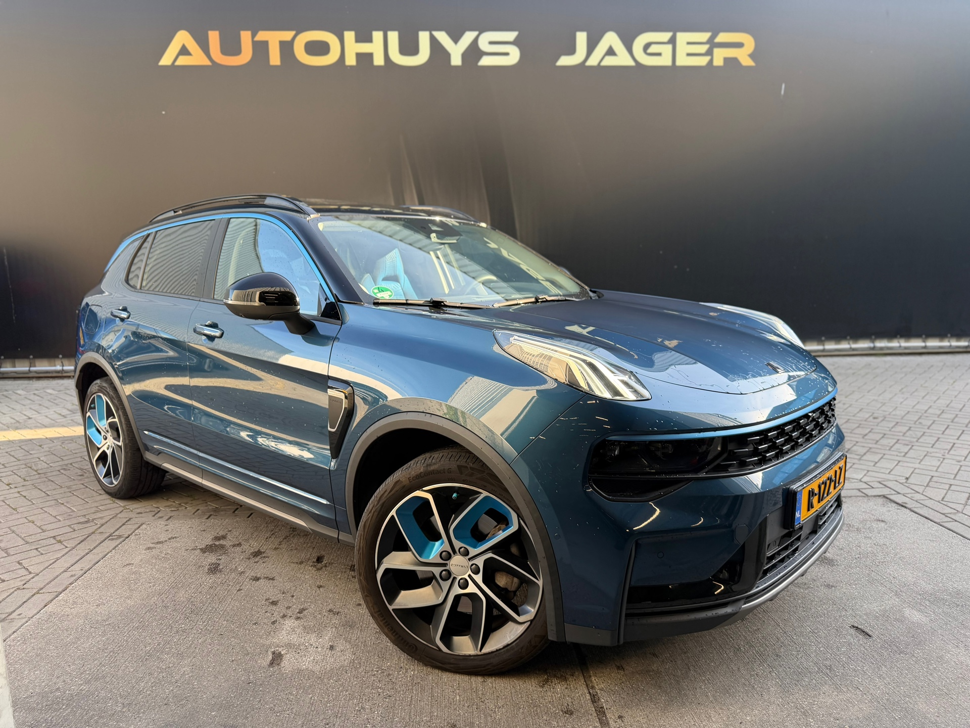 Foto van Lynk&co LYNK & Co 01