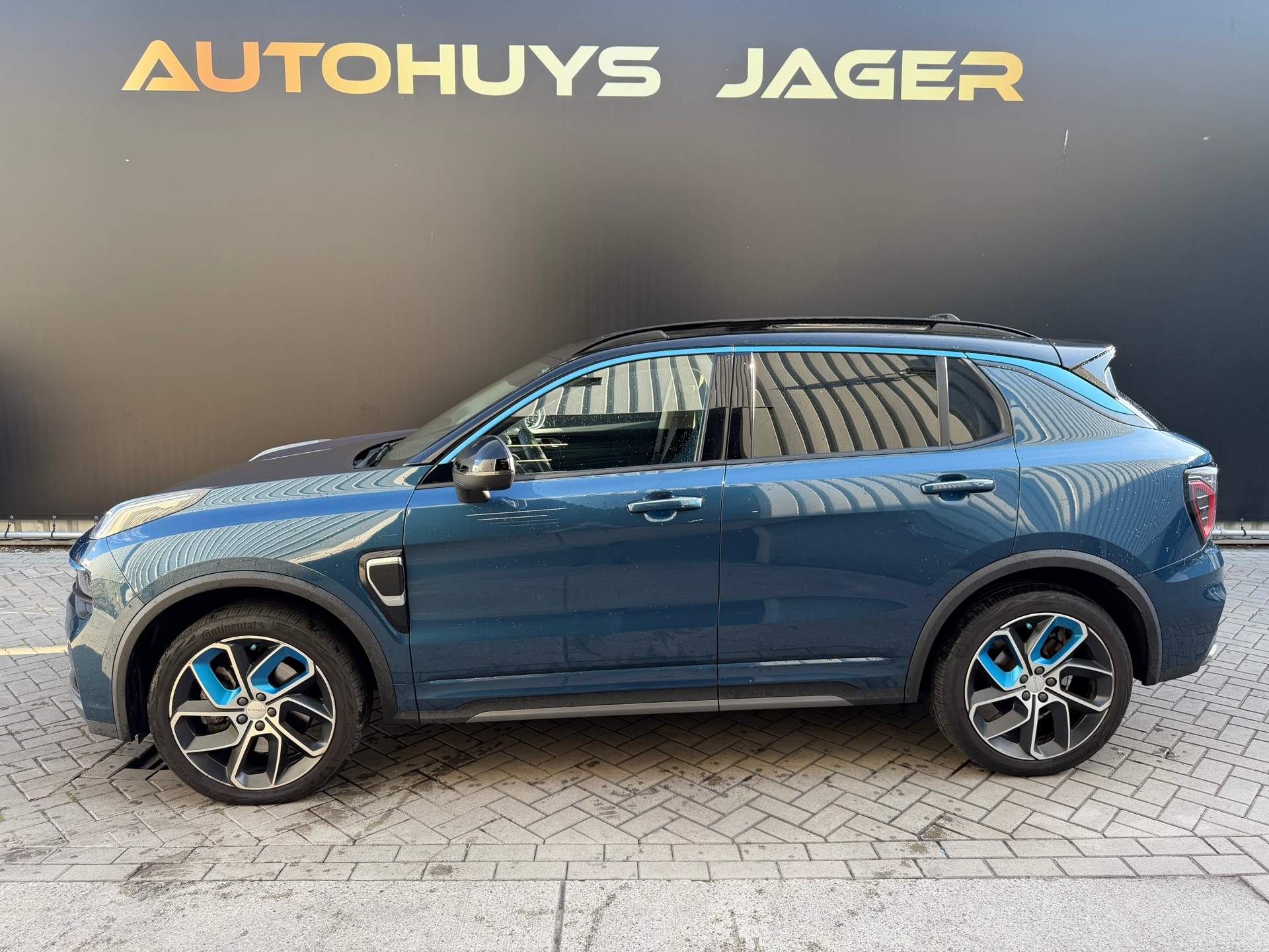 Foto van Lynk&co LYNK & Co 01