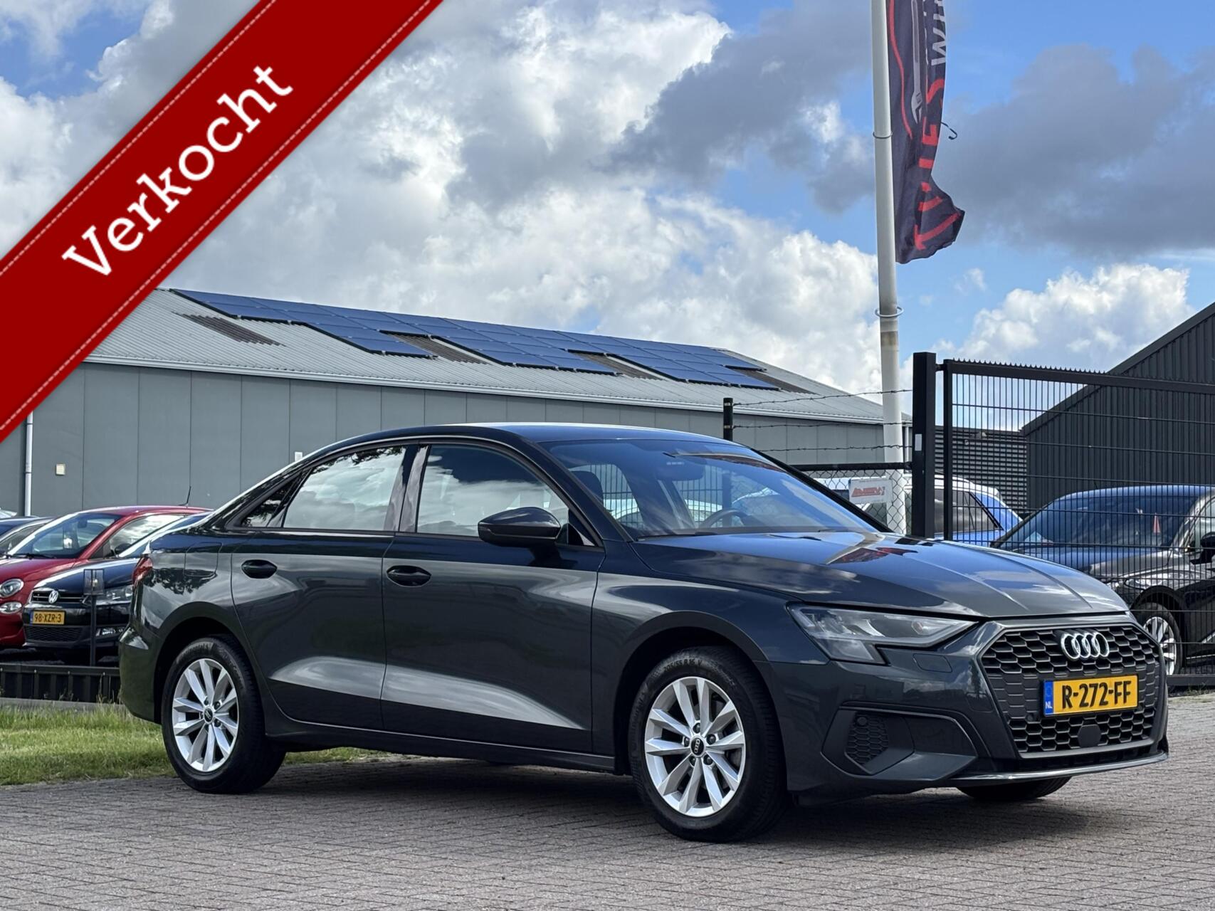 Audi A3 Limousine 30 TFSI Pro Line cruise trekhaak apple carplay 2022 - voorkant