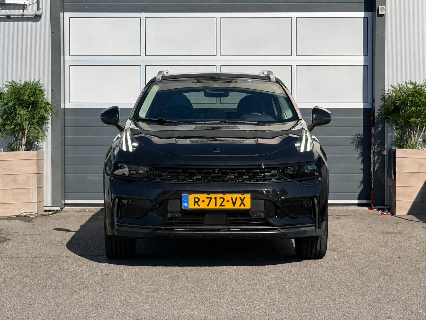 Foto van Lynk&co LYNK & Co 01
