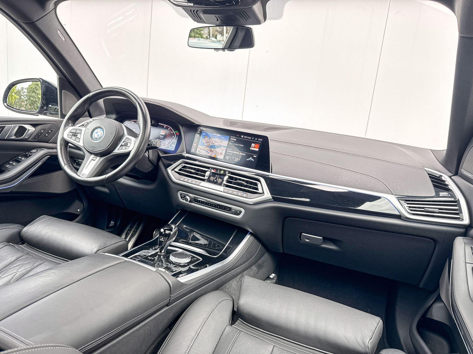 Foto van BMW X5 Xdrive45e