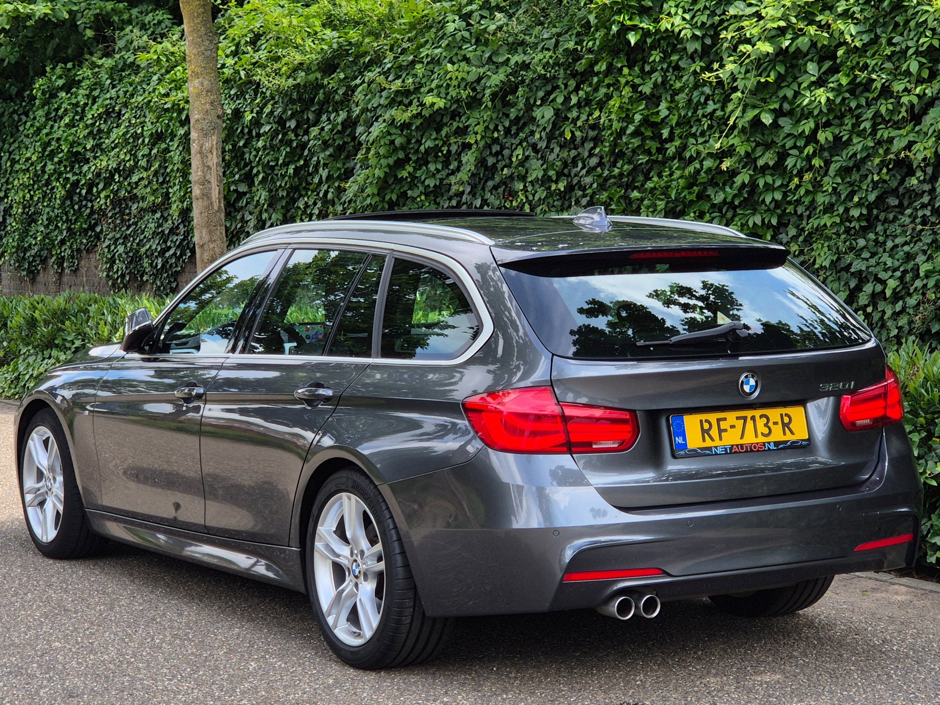 Foto van BMW 320i