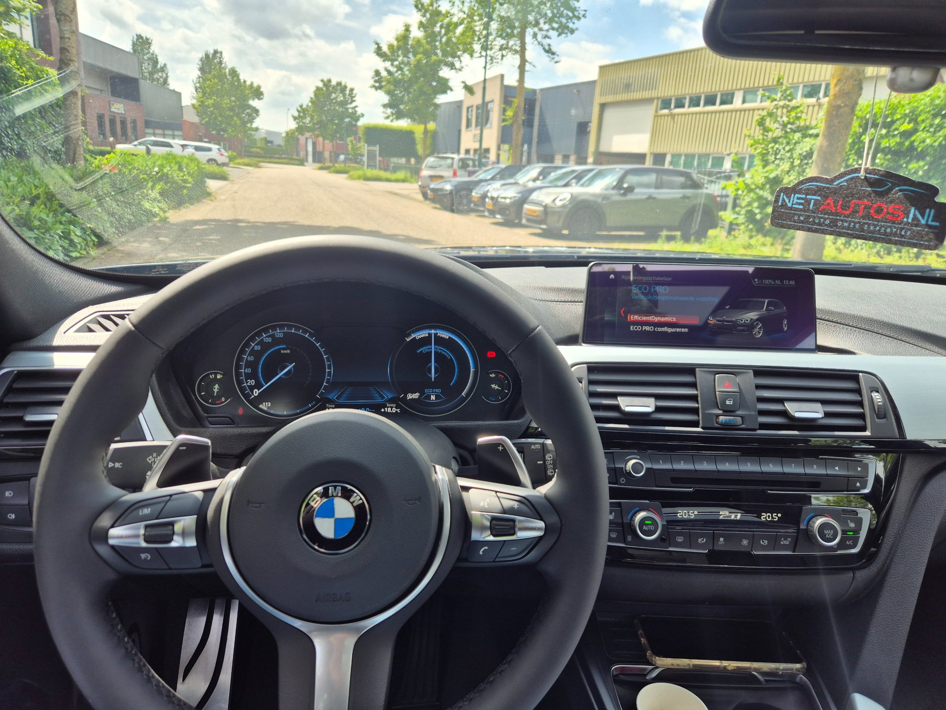 Foto van BMW 320i