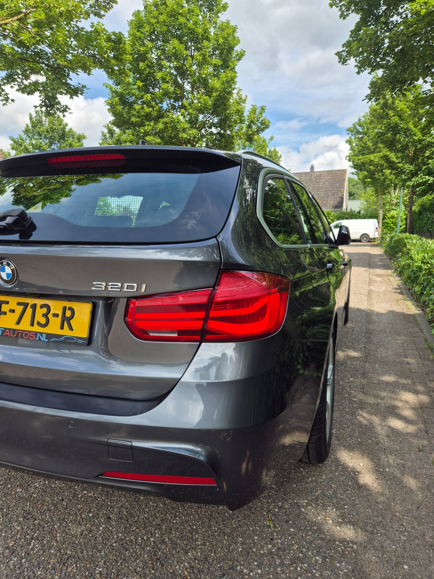 Foto van BMW 320i