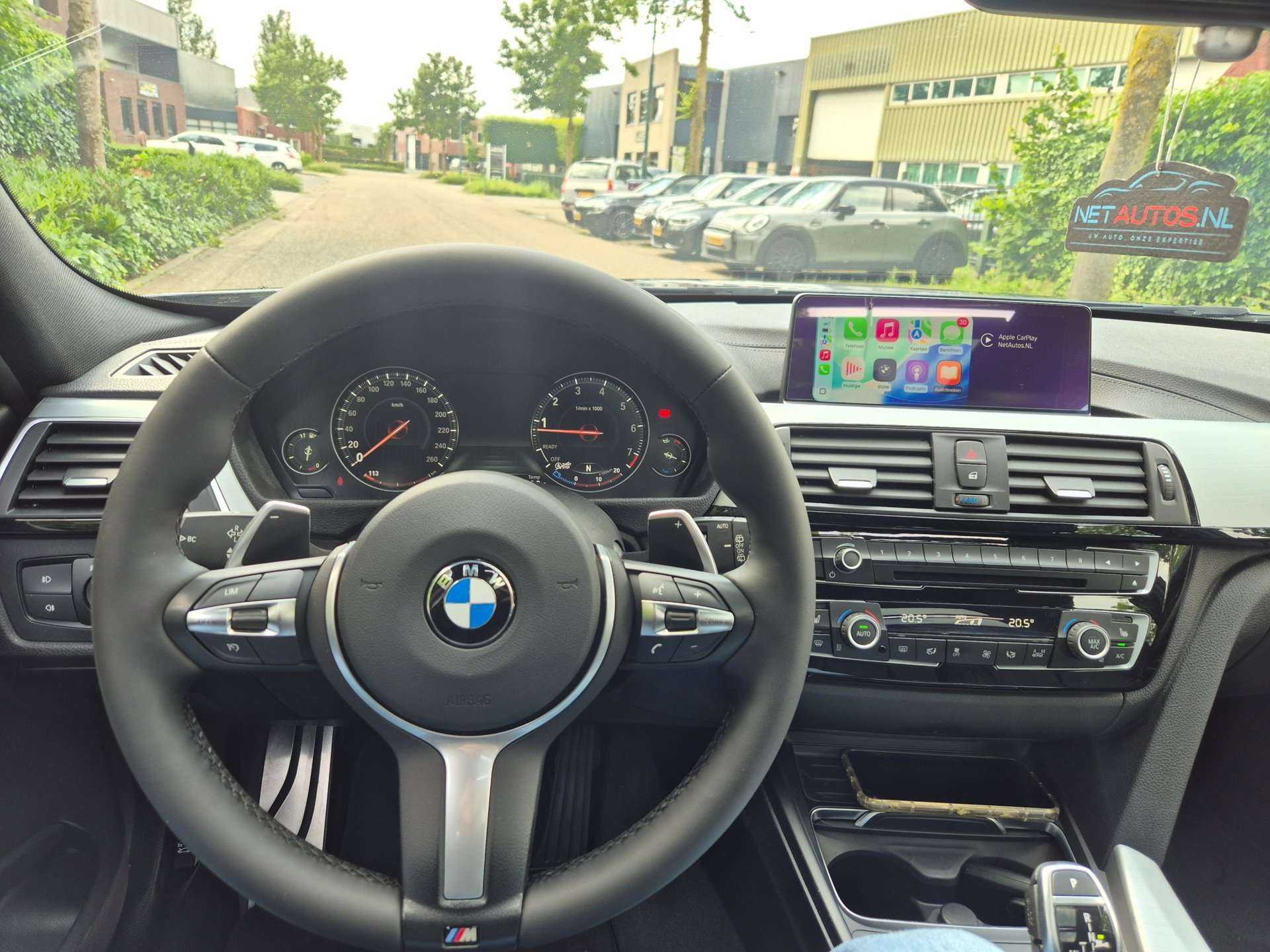 Foto van BMW 320i