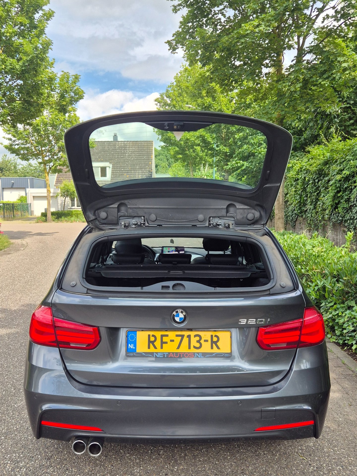Foto van BMW 320i