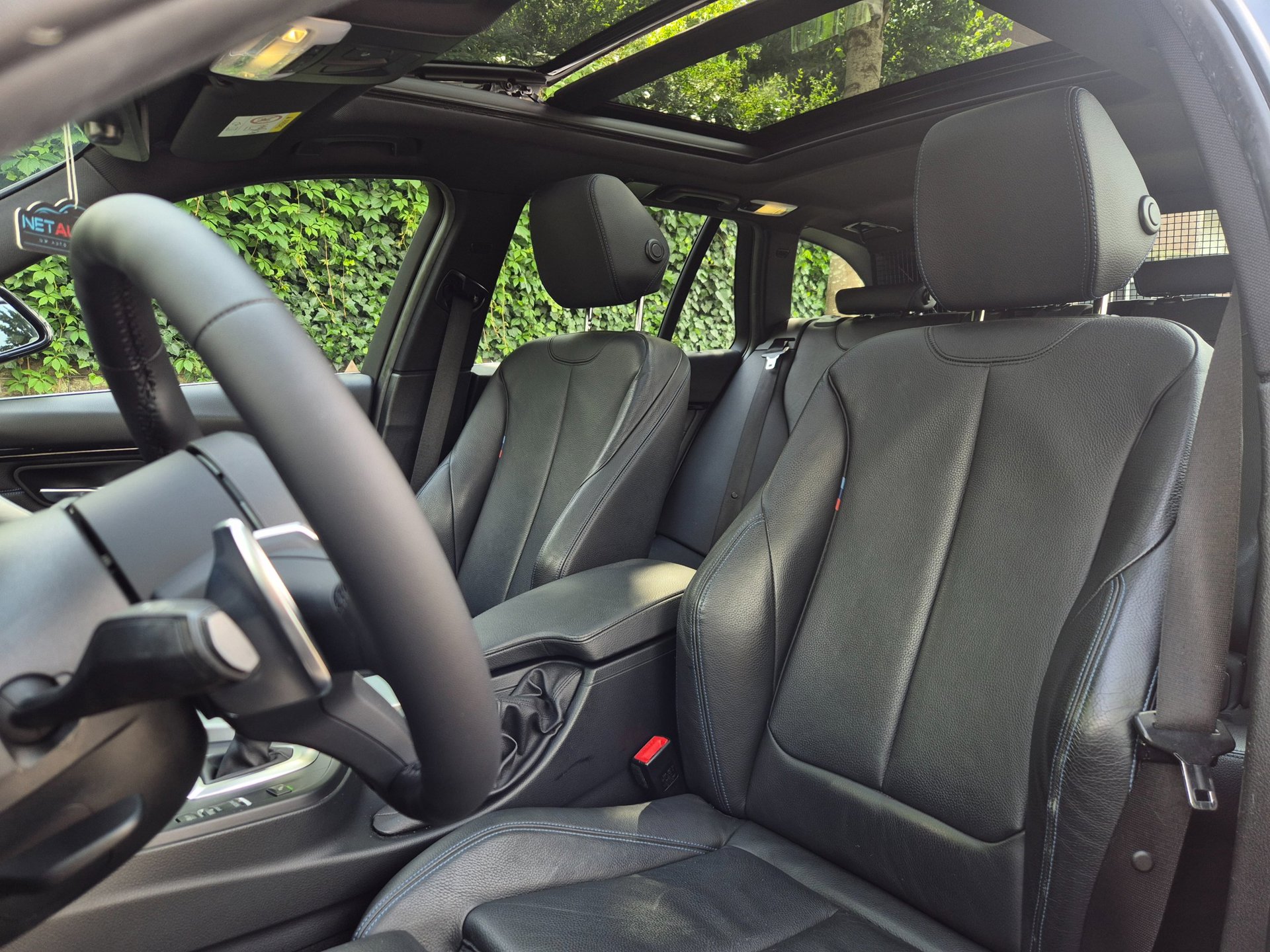 Foto van BMW 320i