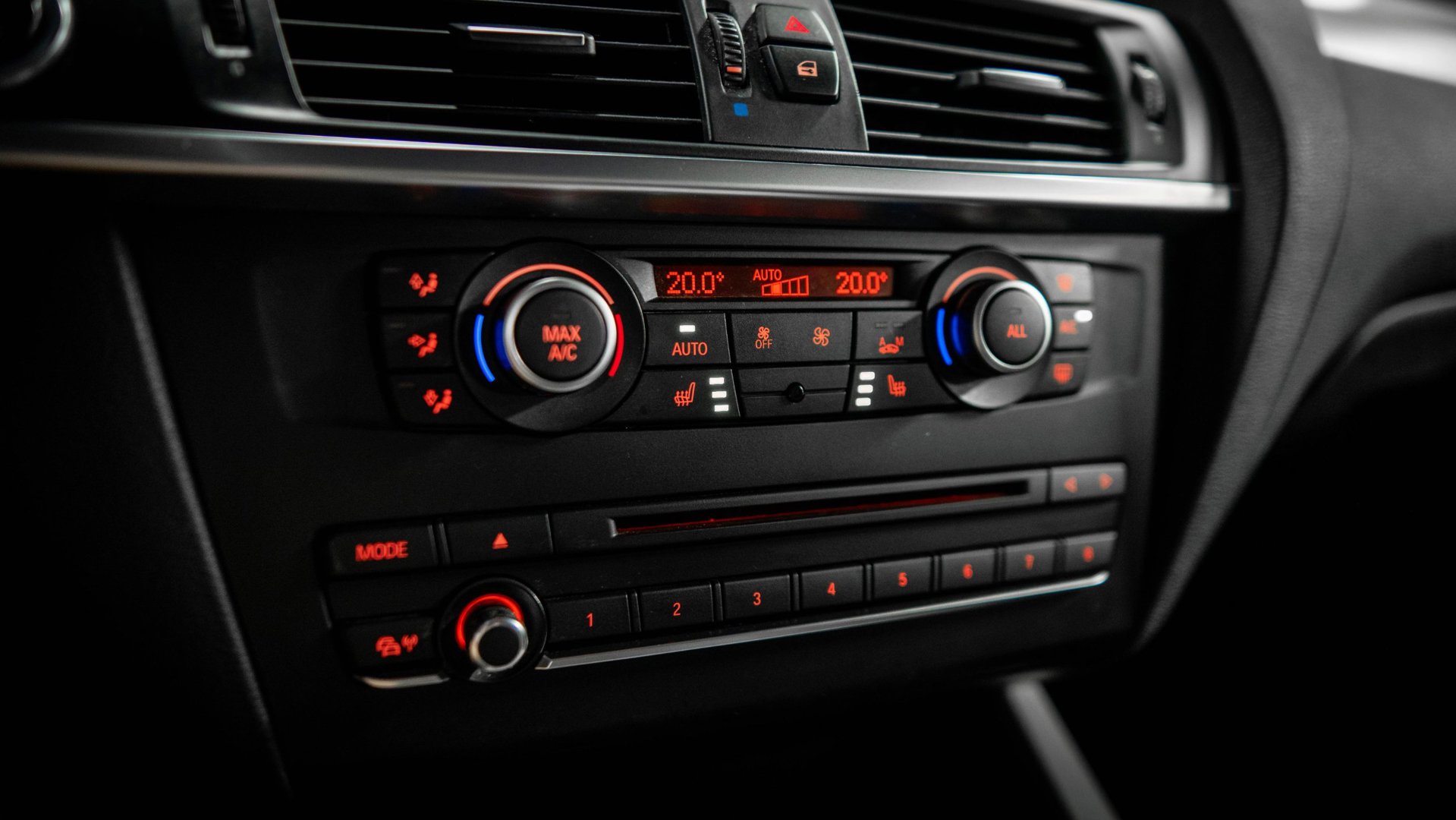 Foto van BMW X3 Xdrive20d
