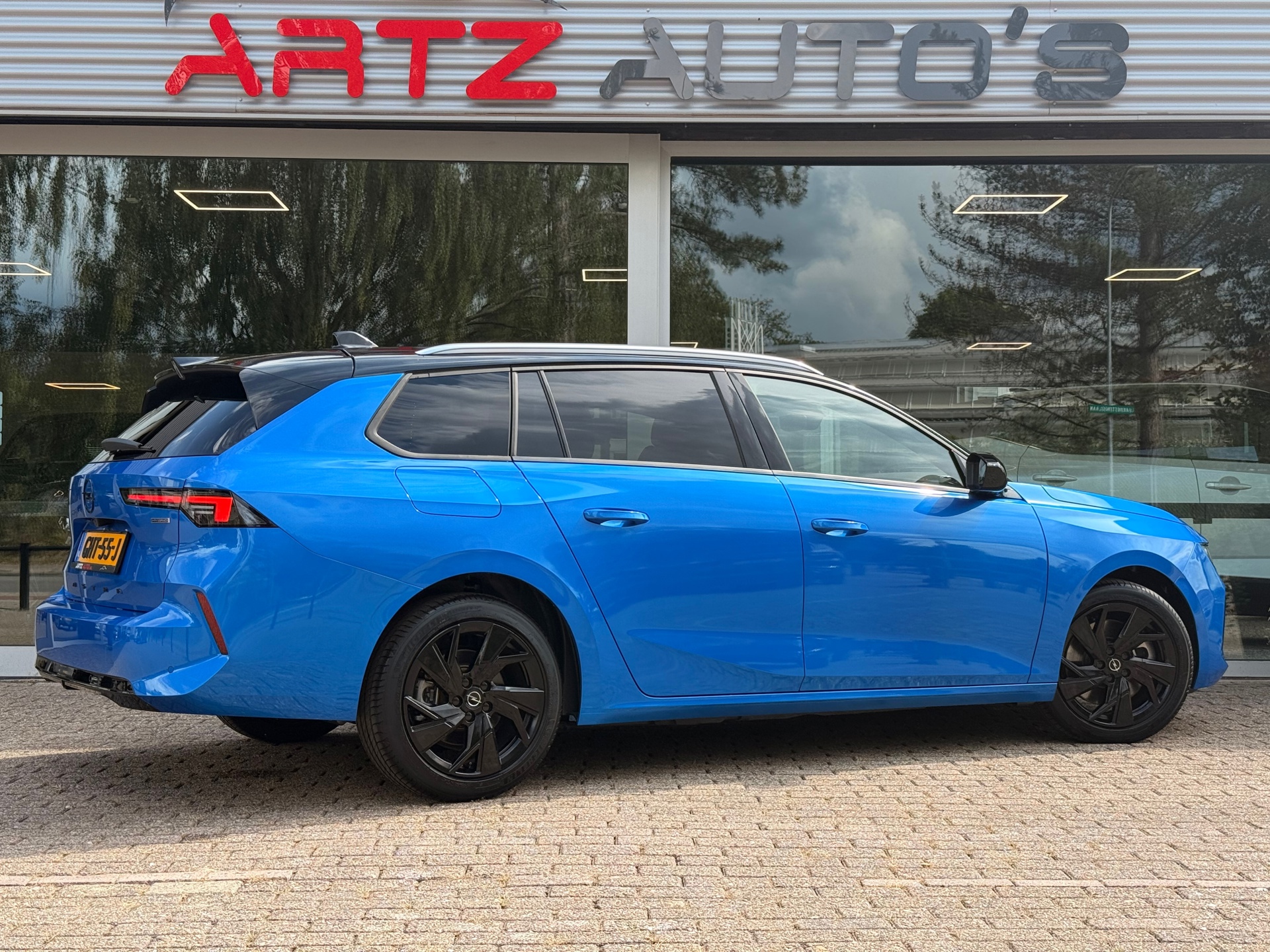 Foto van Opel Astra Sports Tourer