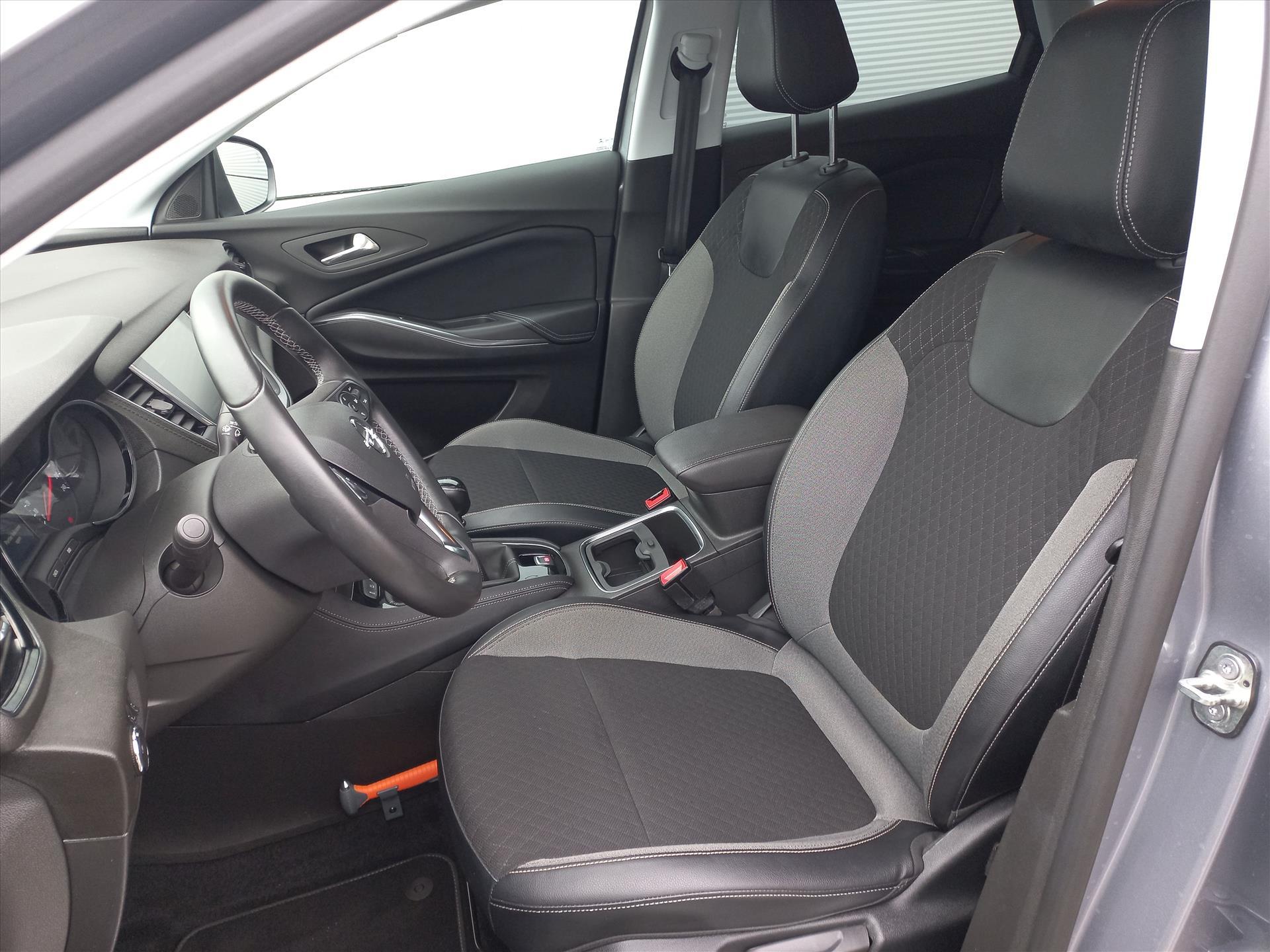 Foto van Opel Grandland
