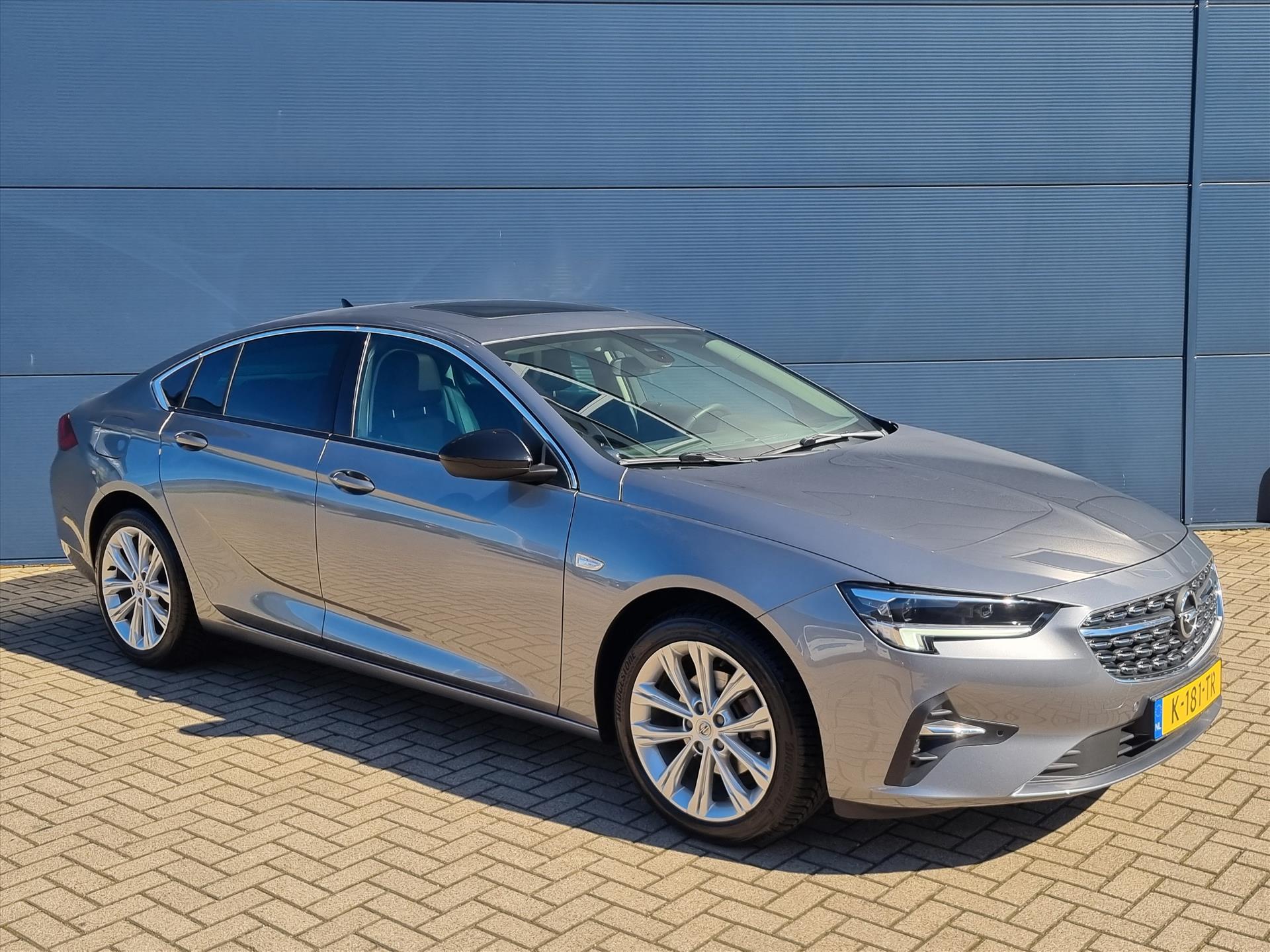 Foto van Opel Insignia Grand Sport