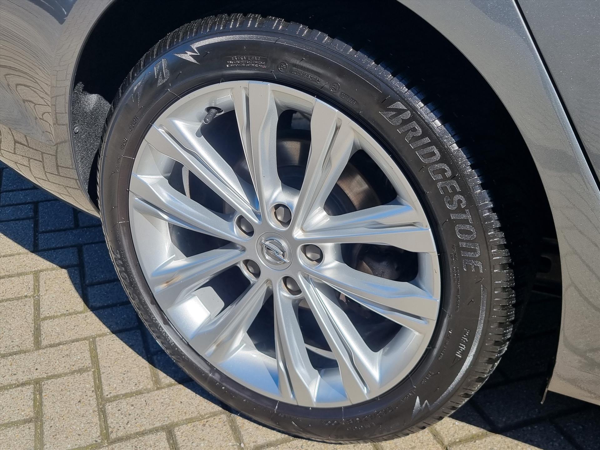 Foto van Opel Insignia Grand Sport