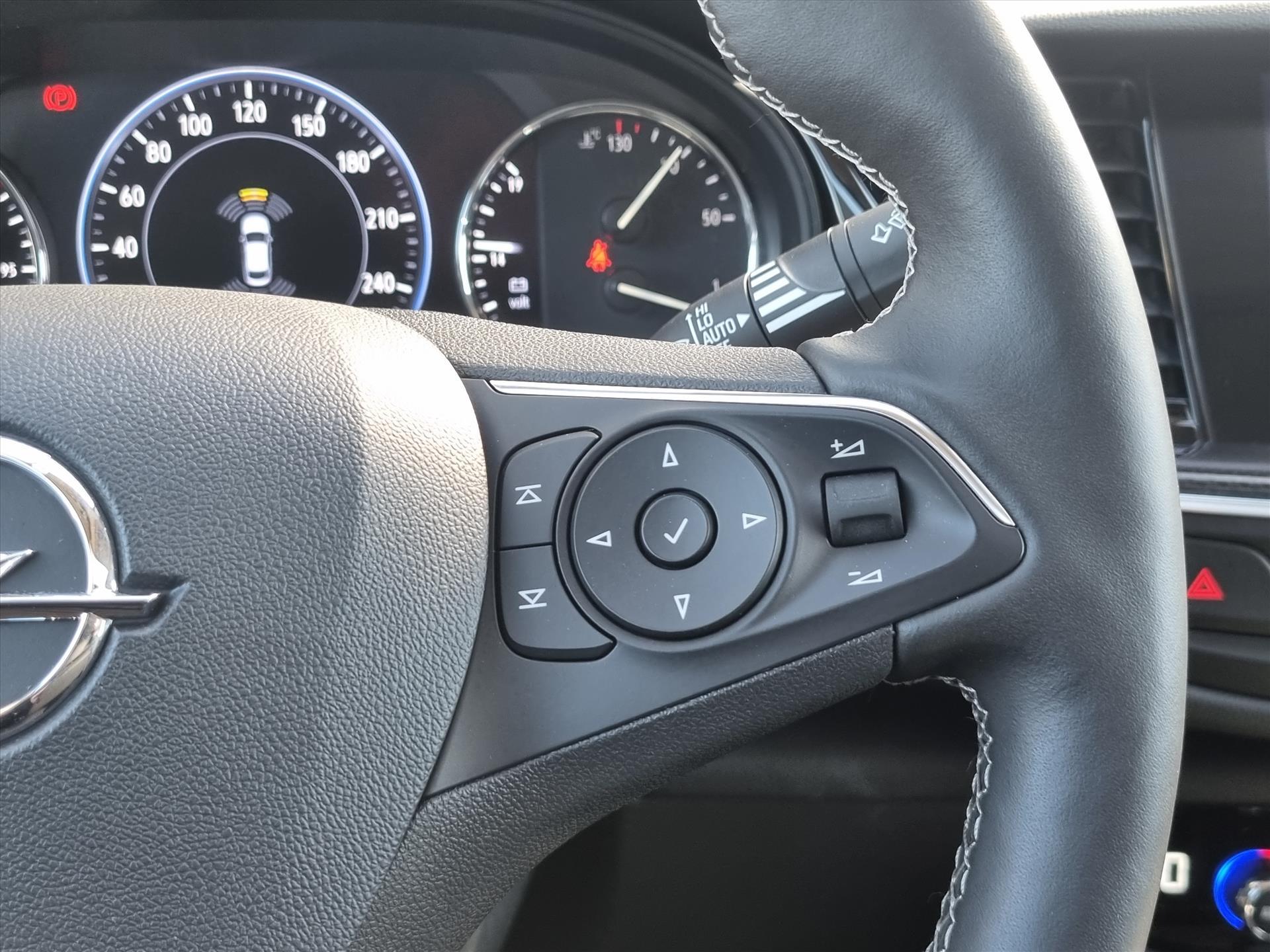 Foto van Opel Insignia Grand Sport