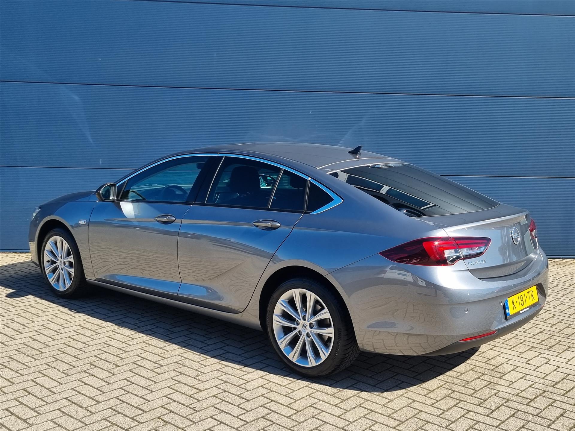 Foto van Opel Insignia Grand Sport