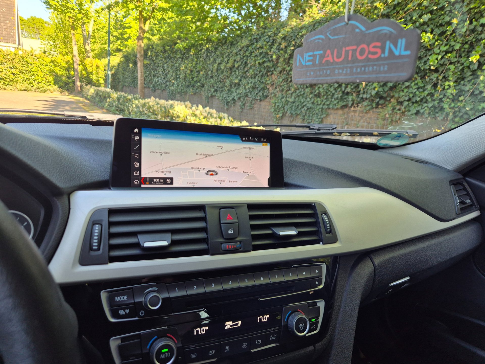 Foto van BMW 320i
