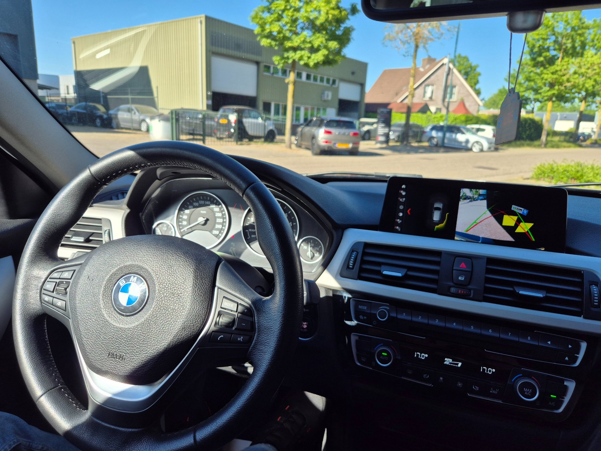 Foto van BMW 320i