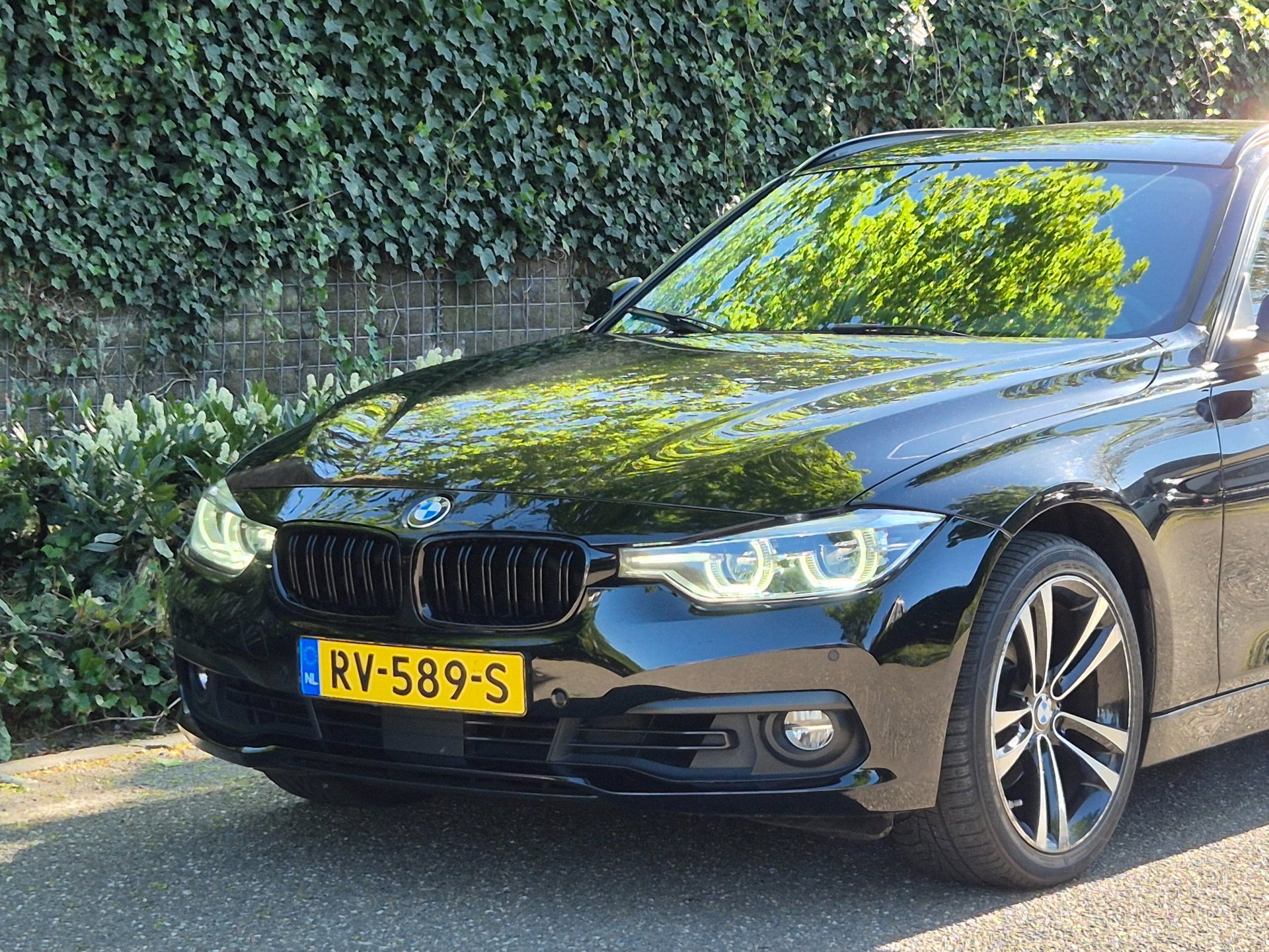 Foto van BMW 320i