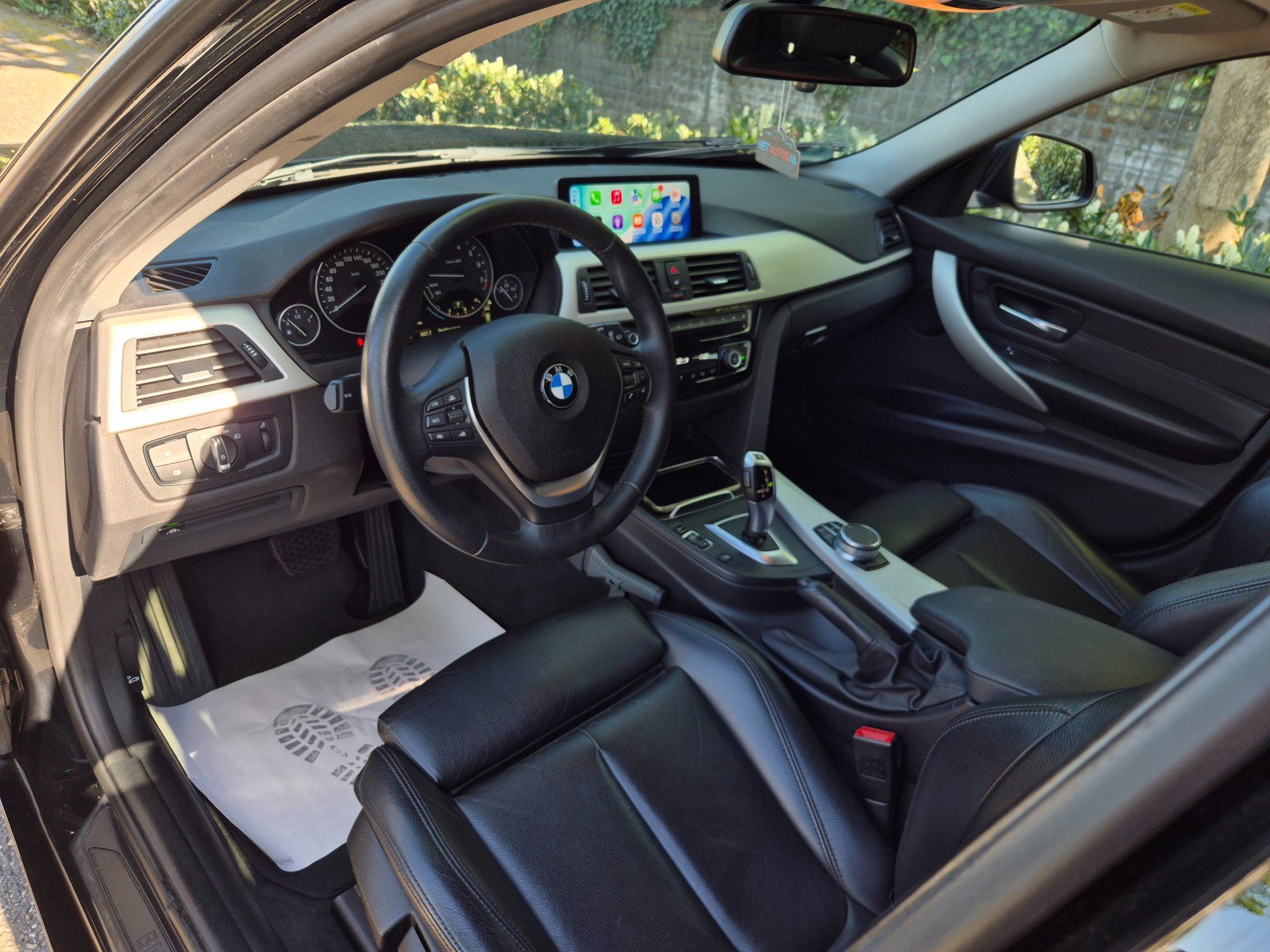 Foto van BMW 320i