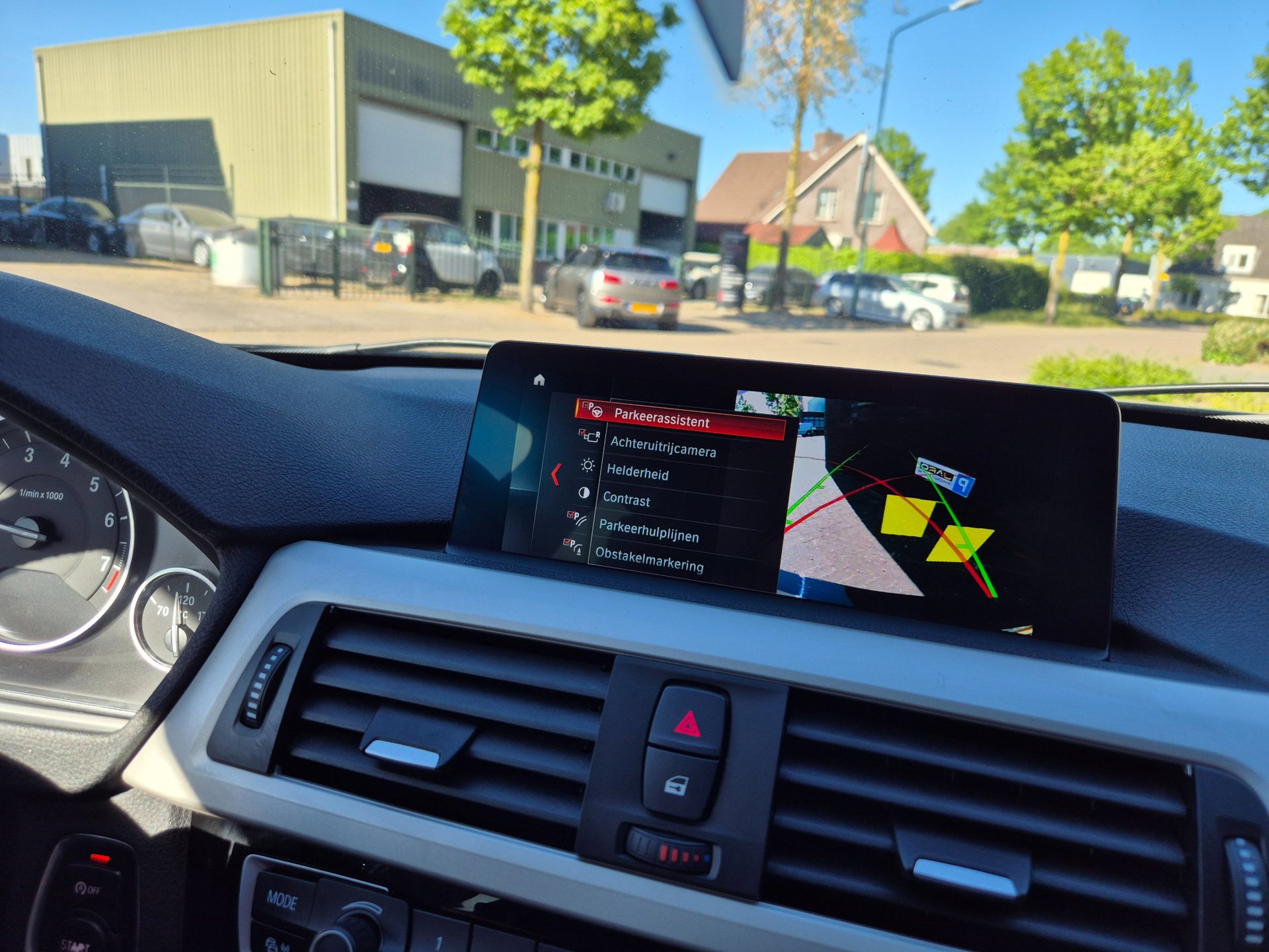 Foto van BMW 320i