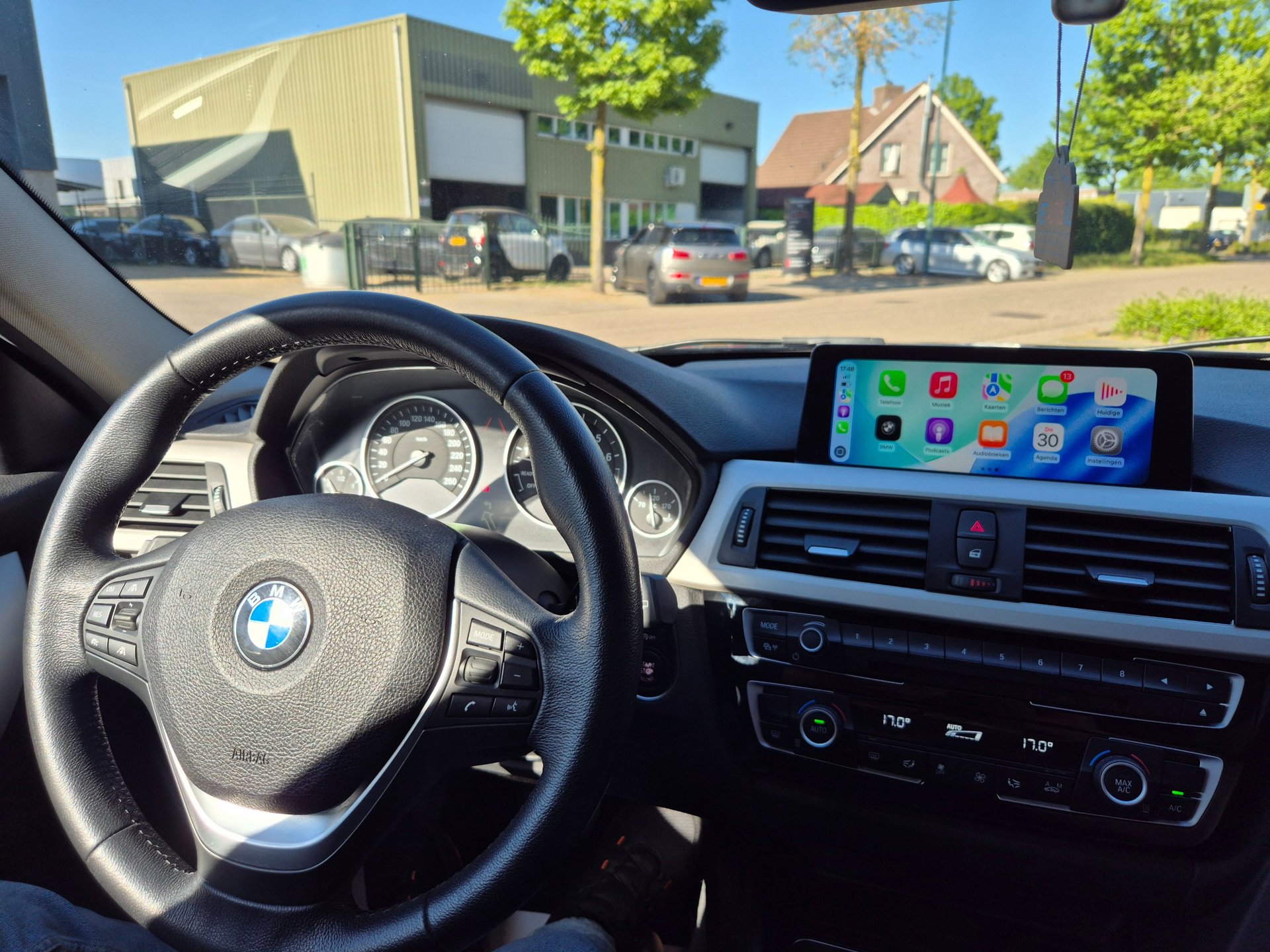 Foto van BMW 320i