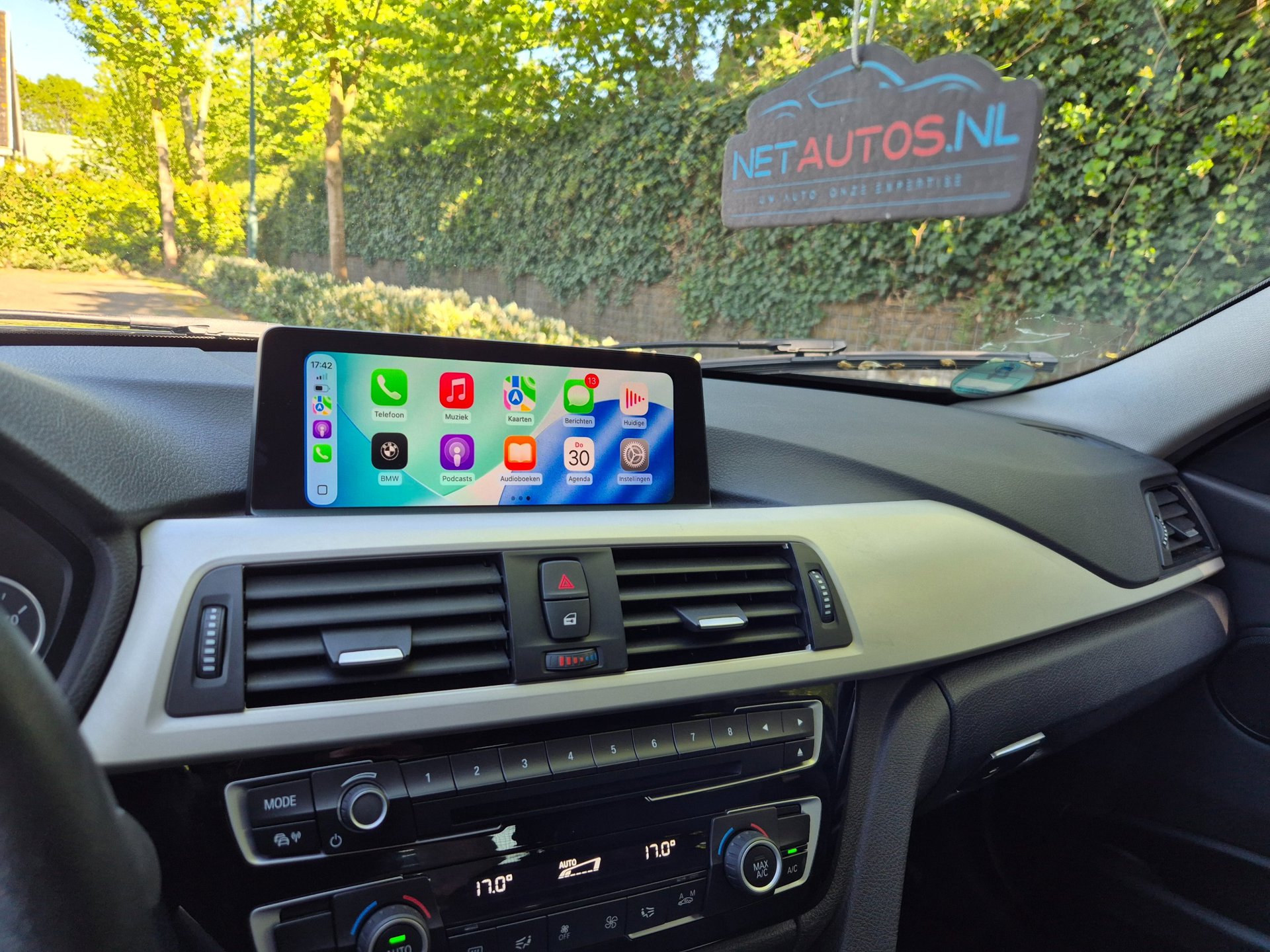 Foto van BMW 320i