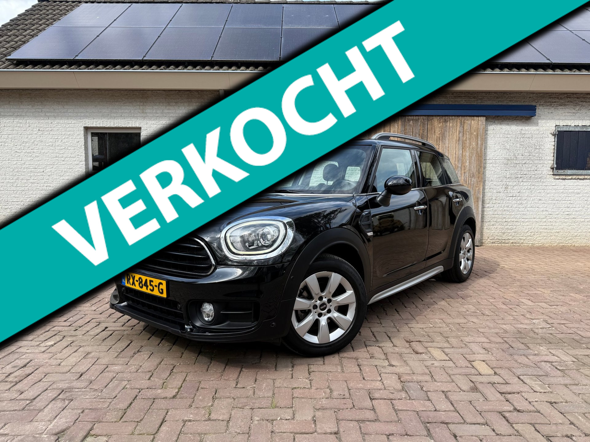 Mini Countryman 1.5 One Chili 2018 - voorkant
