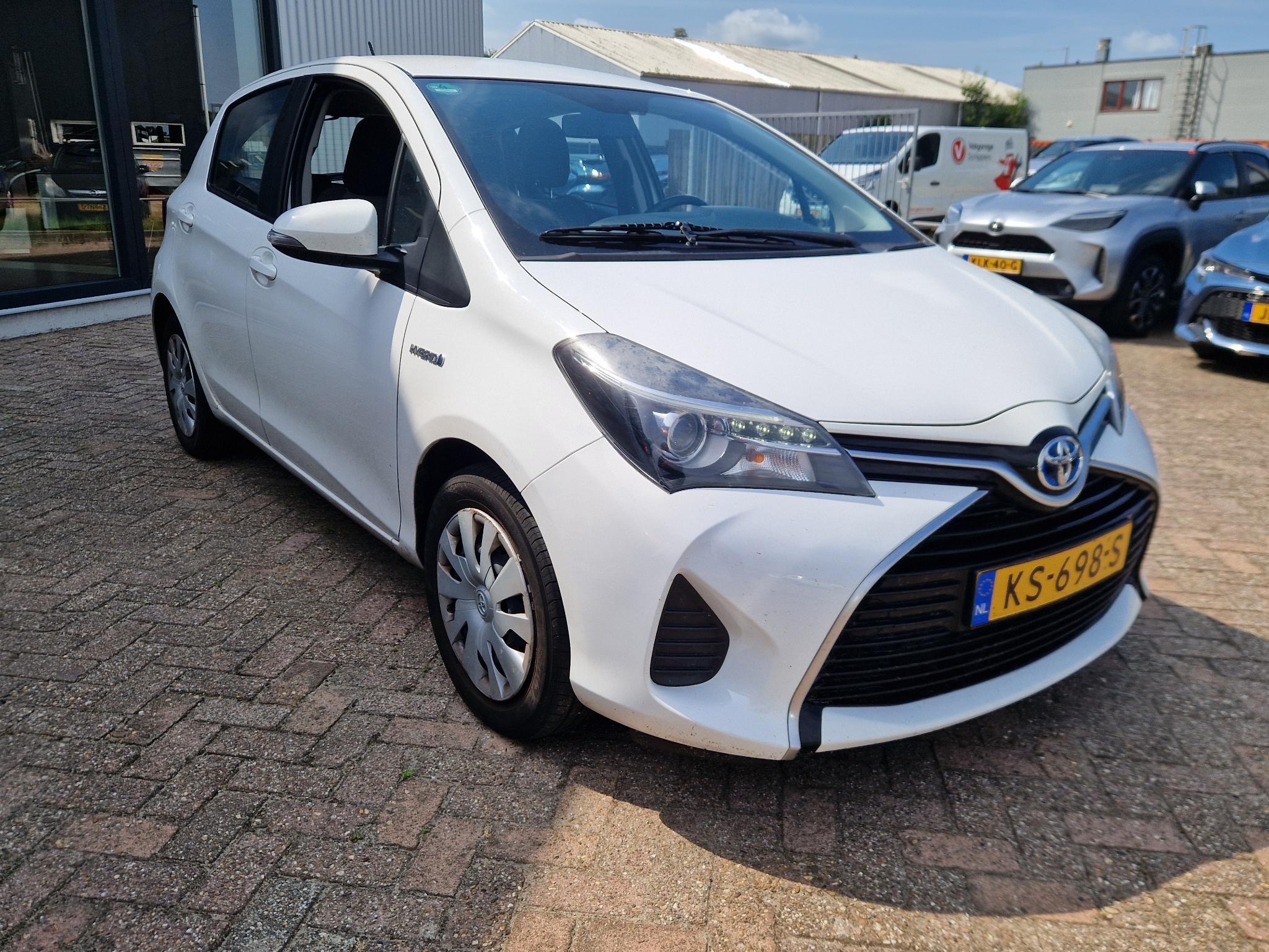 Foto van Toyota Toyota Yaris Hybrid