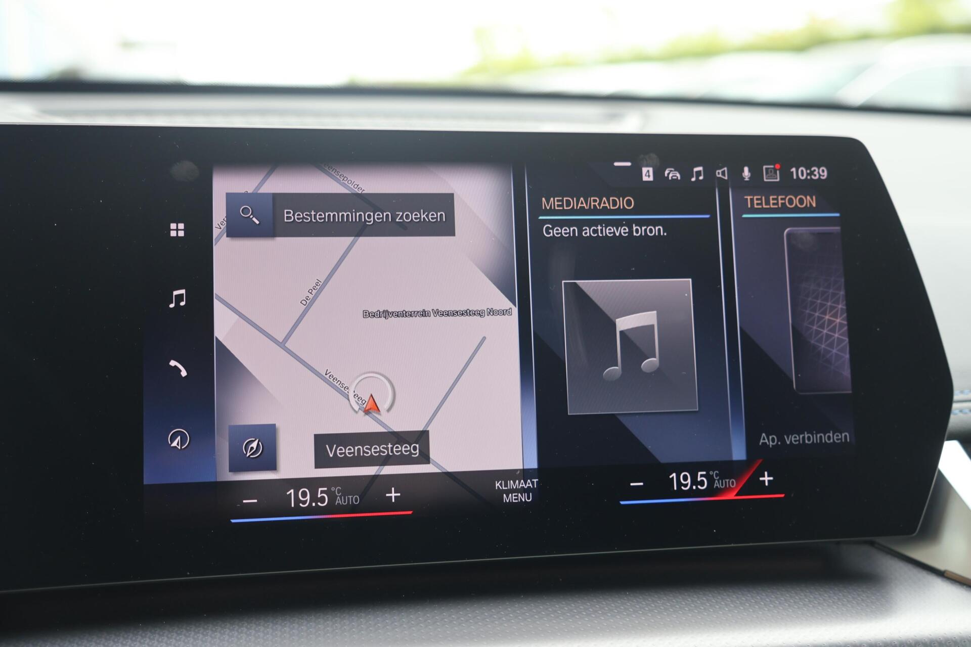 Foto van BMW X1 Sdrive18i