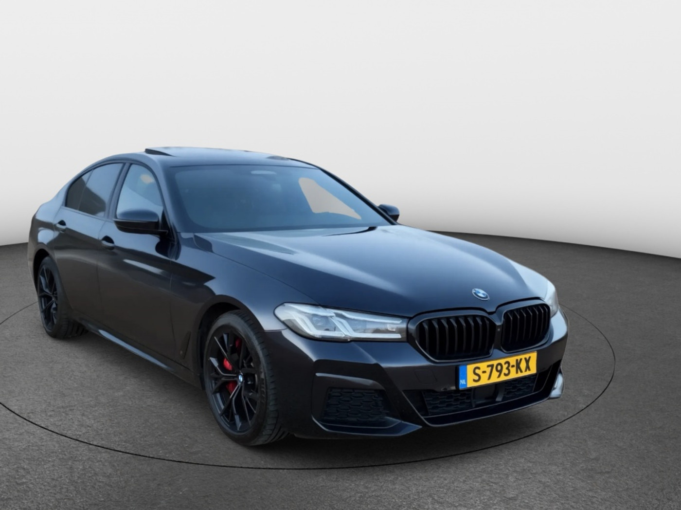 Foto van BMW 545e xDrive