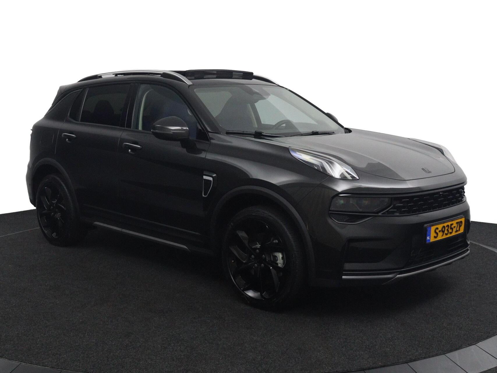 Foto van Lynk&co LYNK & Co 01