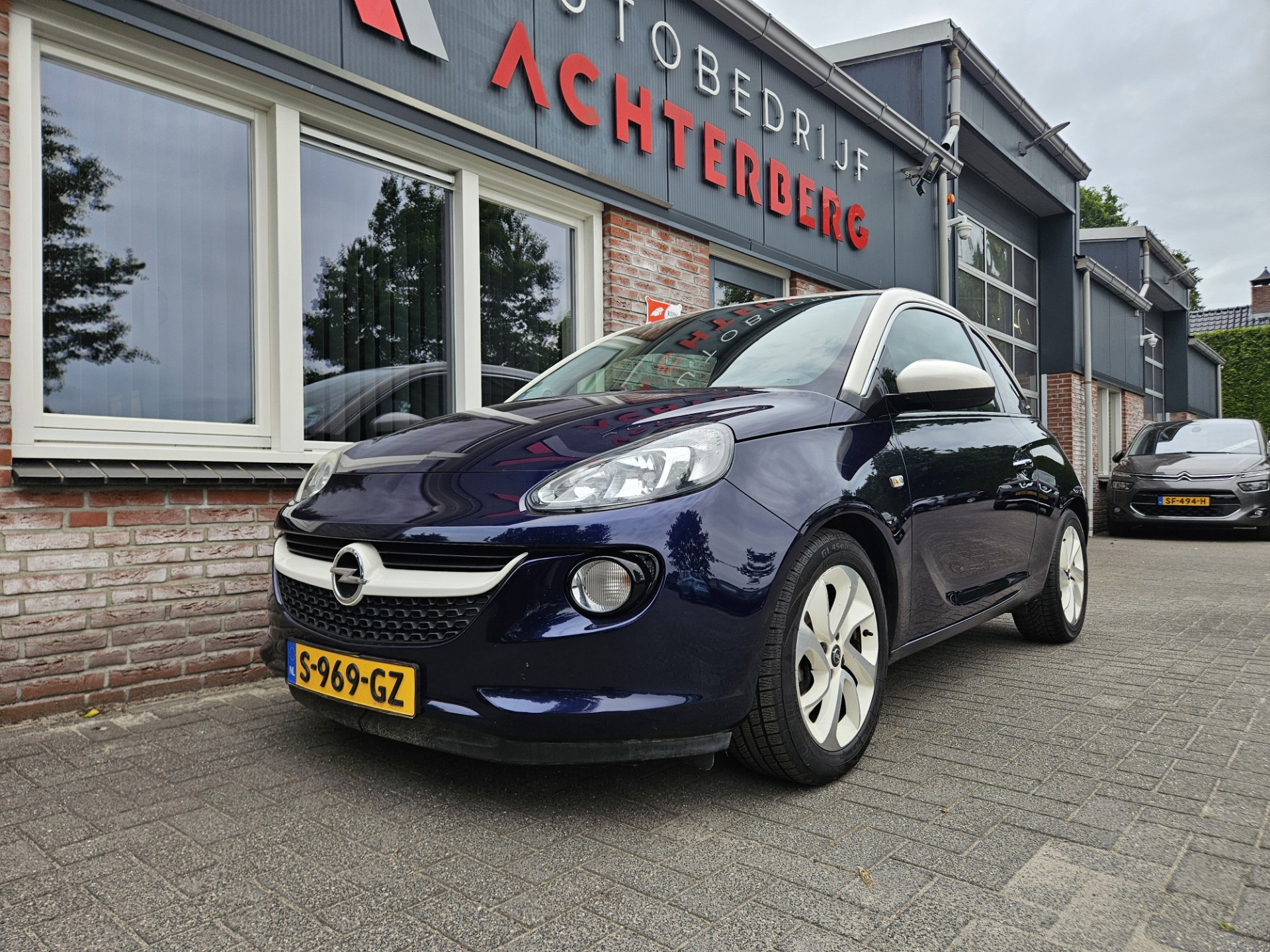 Foto van Opel Adam