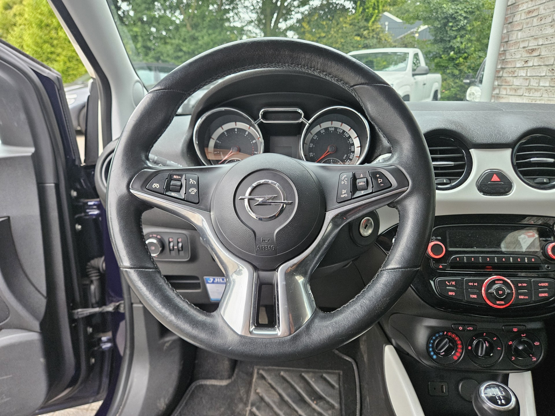 Foto van Opel Adam