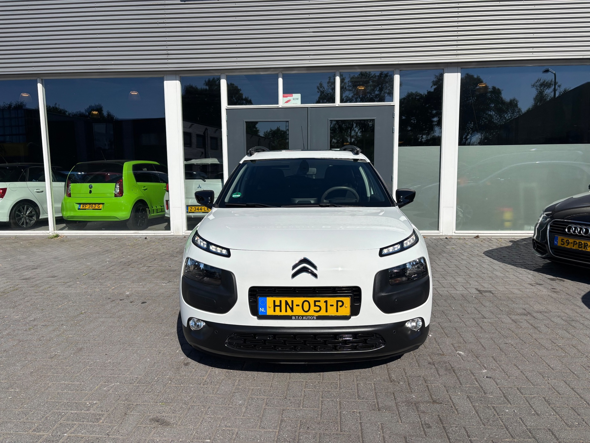 Foto van Citroen C4 Cactus