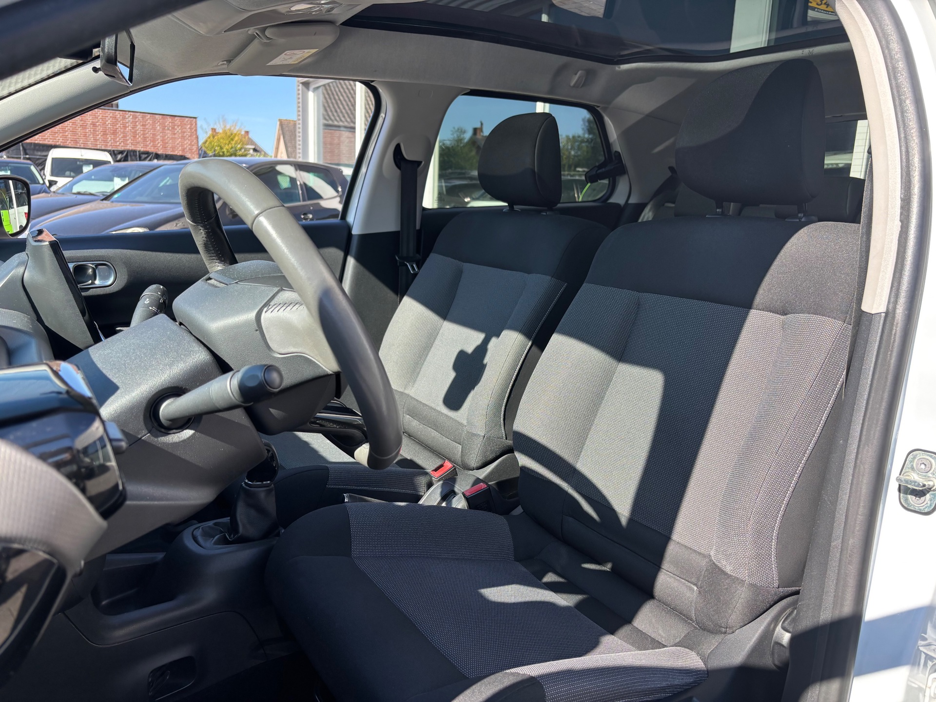 Foto van Citroen C4 Cactus