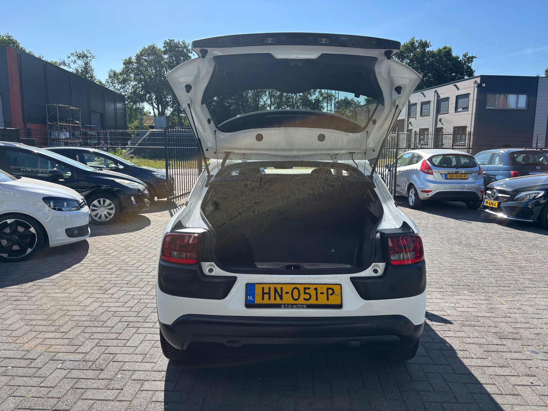 Foto van Citroen C4 Cactus
