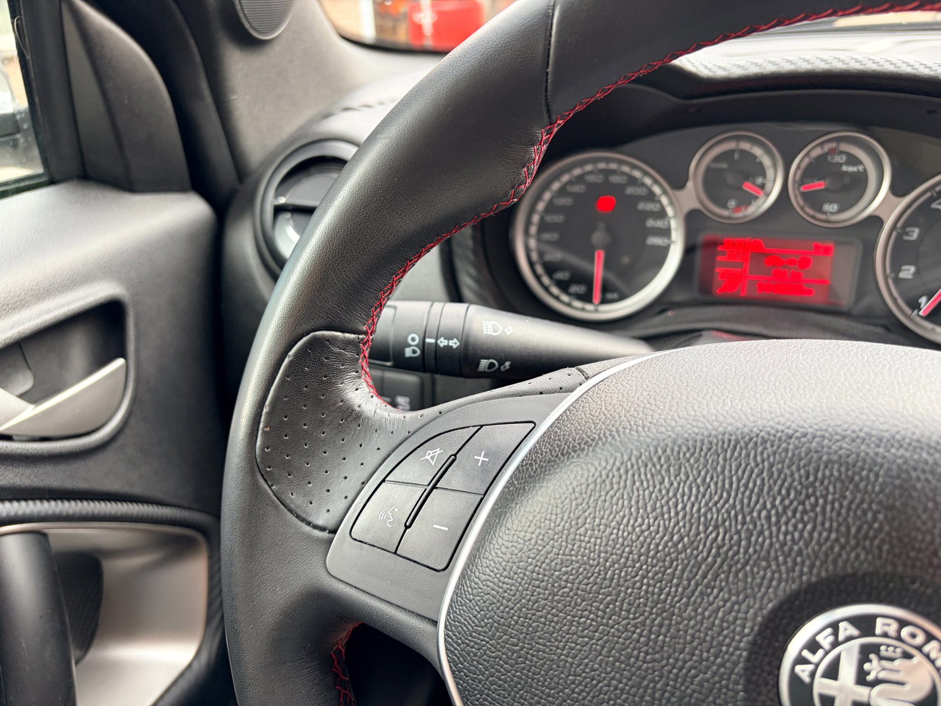 Foto van Alfa Romeo Alfa Mito