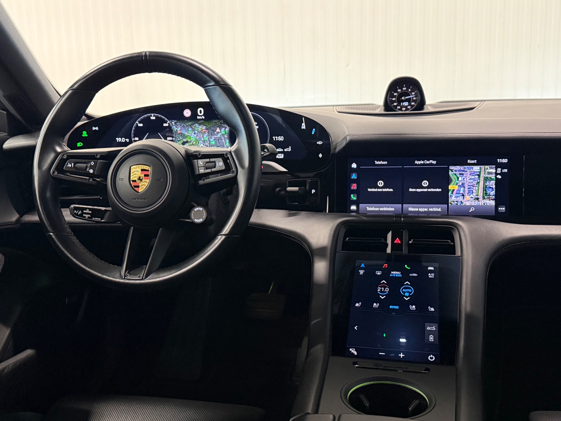Foto van Porsche Taycan 4s