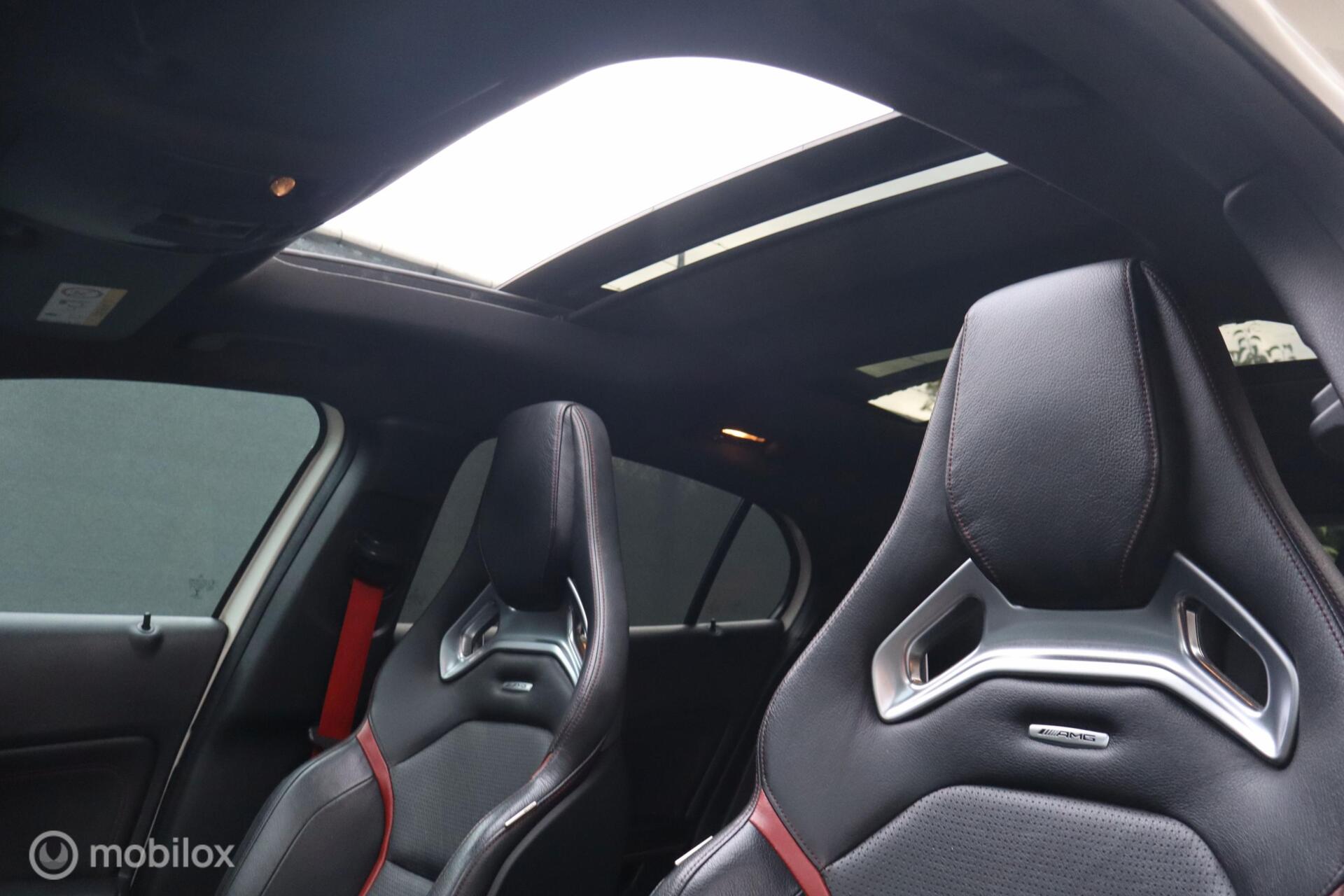 Foto van Mercedes-Benz Gla