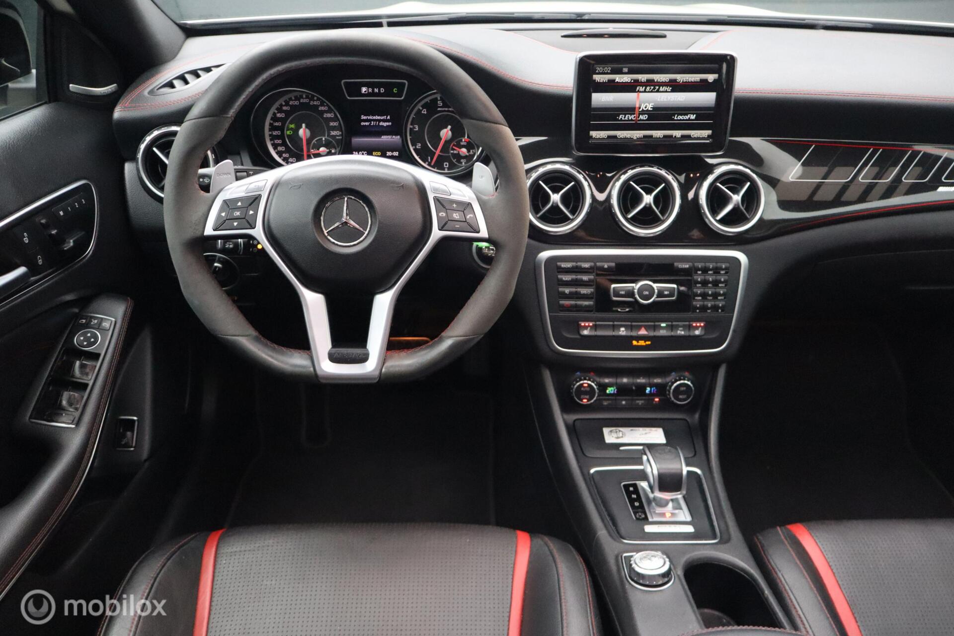 Foto van Mercedes-Benz Gla