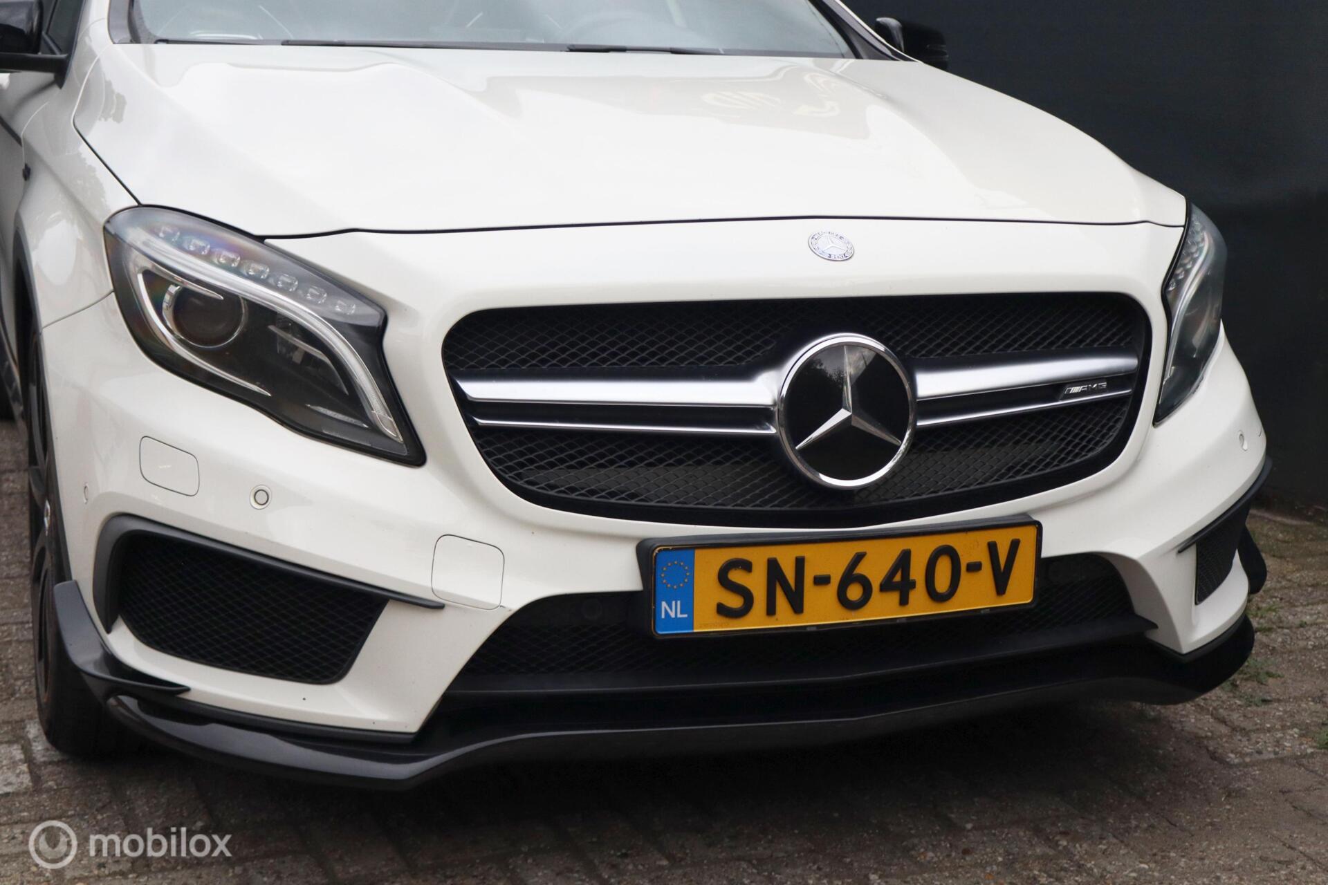 Foto van Mercedes-Benz Gla