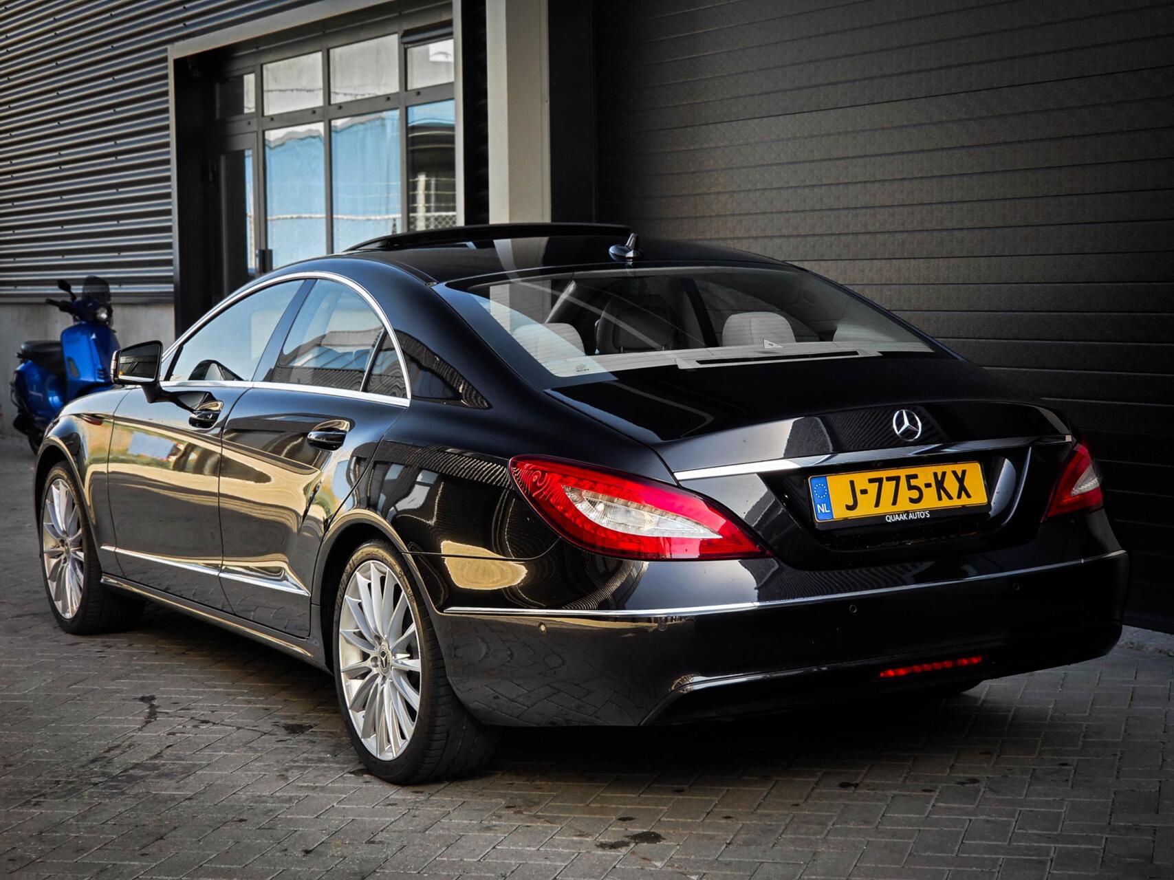 Foto van Mercedes-Benz CLS