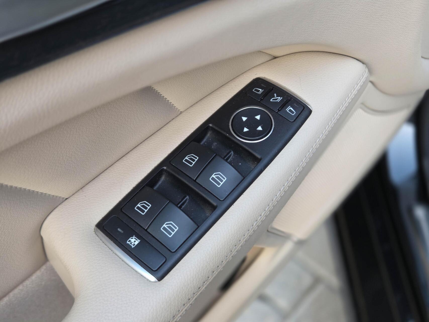 Foto van Mercedes-Benz CLS