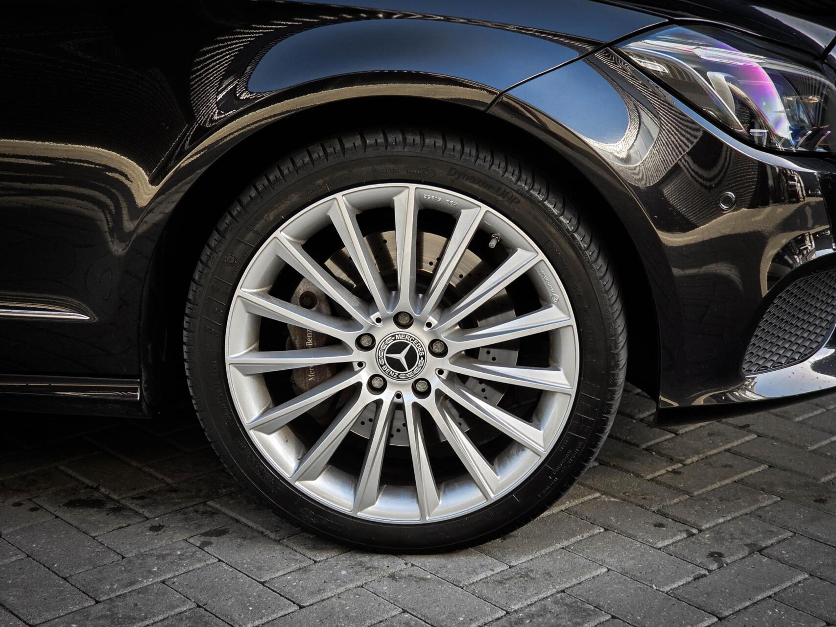 Foto van Mercedes-Benz CLS