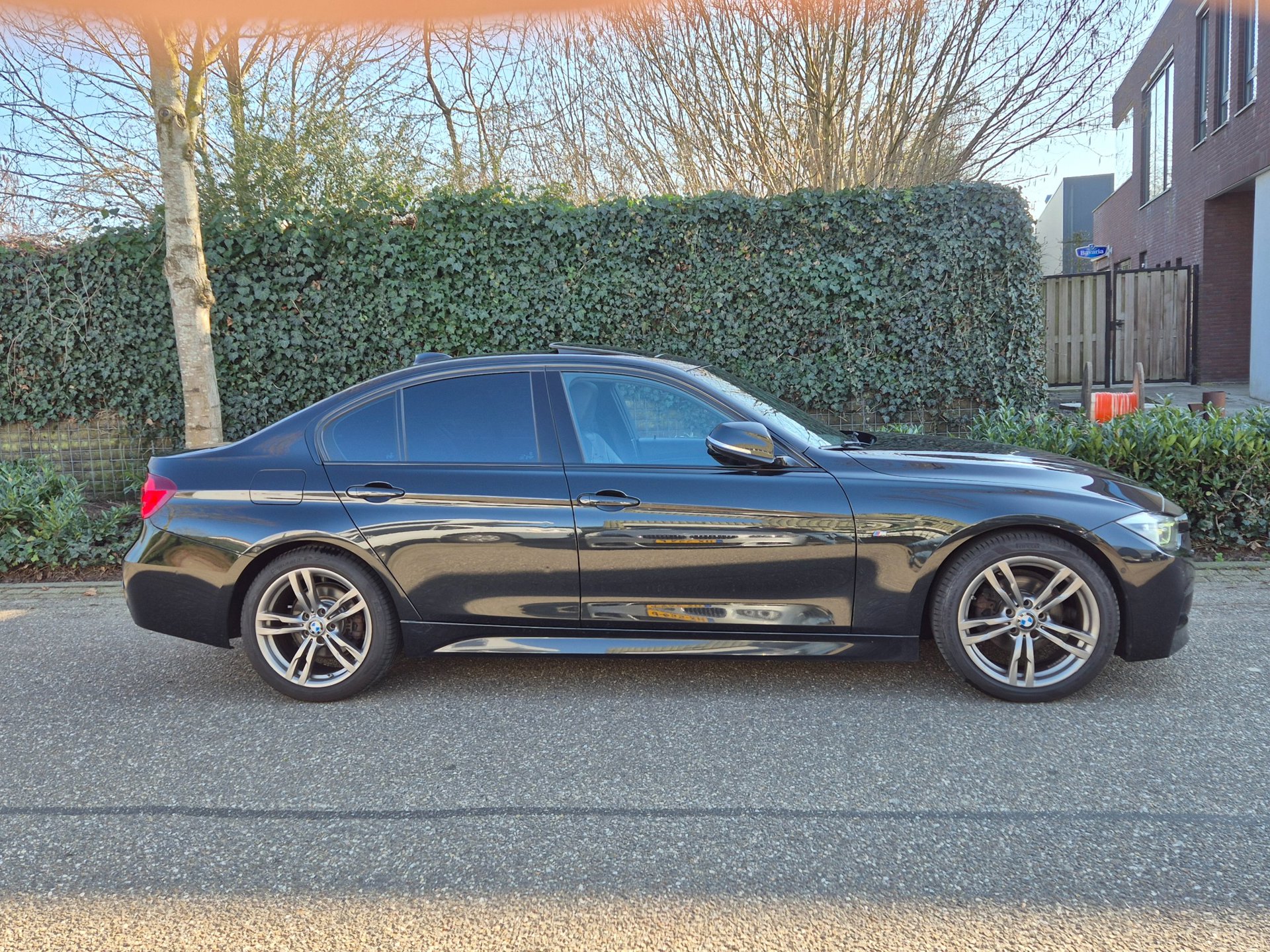 Foto van BMW 320i