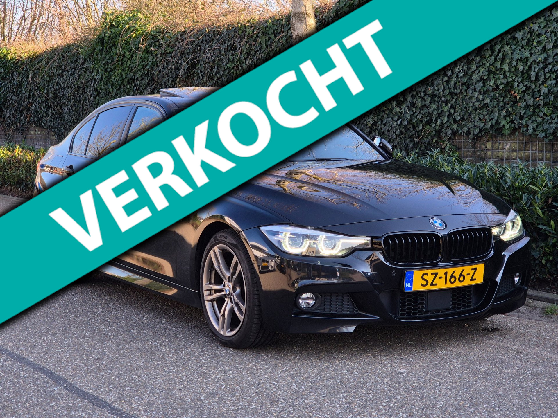 BMW 320i High Executive 2018 - voorkant